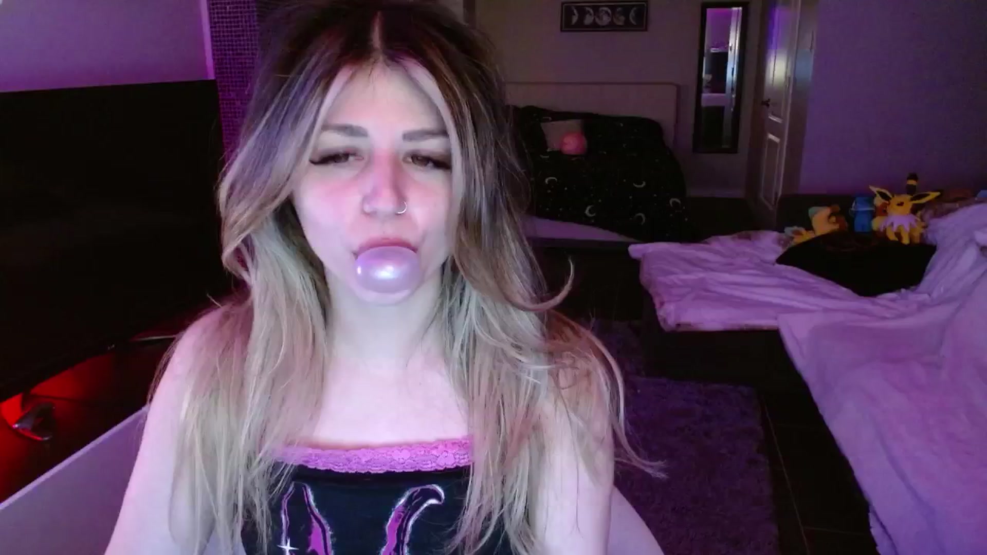 Gallery image thumbnail from Serafina's myfreecams stream on, 09/26/2024, 05:26 image 11 of 20