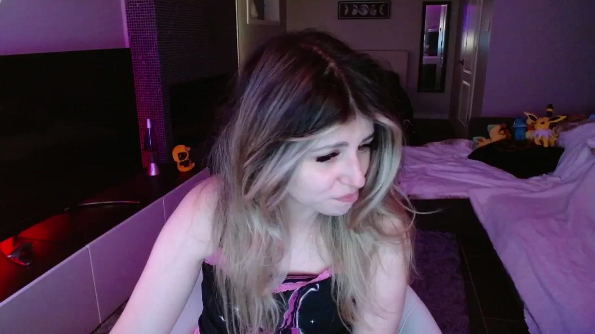 Gallery image thumbnail from Serafina's myfreecams stream on, 09/26/2024, 05:26 image 20 of 20