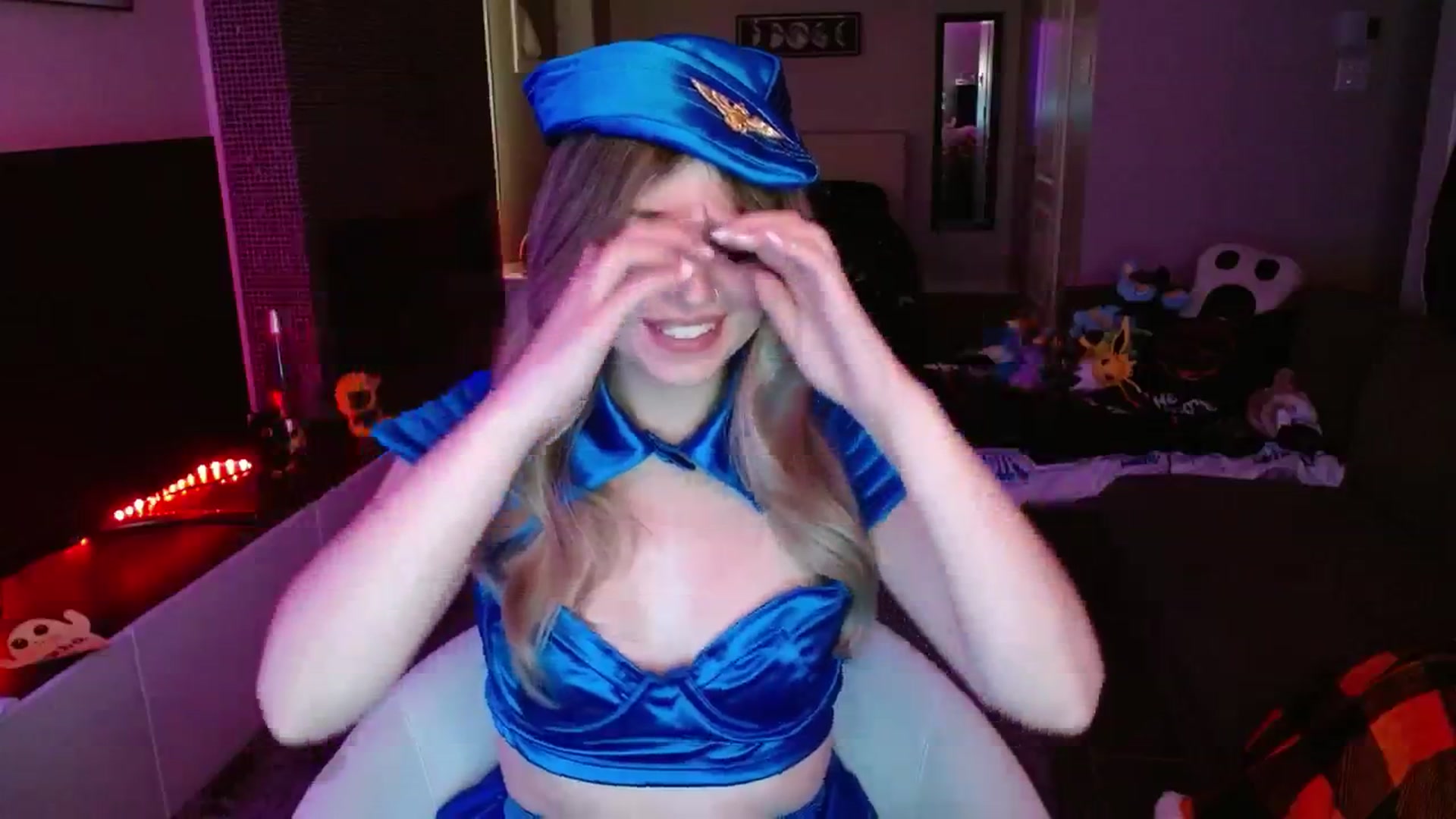 Gallery image thumbnail from Serafina's myfreecams stream on, 10/04/2024, 04:56 image 2 of 20