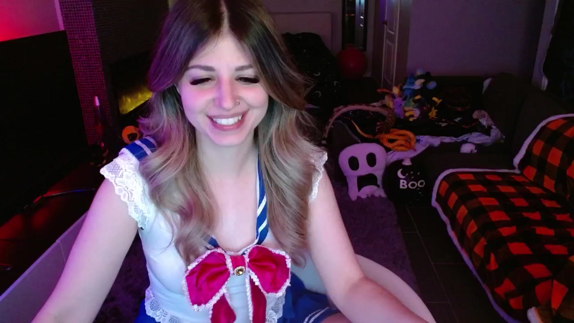 Gallery image thumbnail from Serafina's myfreecams stream on, 10/26/2024, 06:13 image 19 of 20