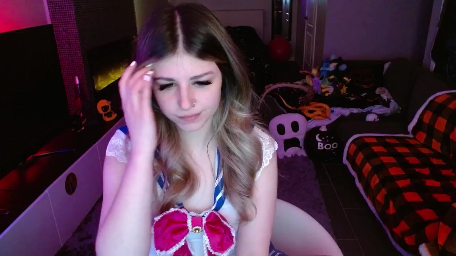 Gallery image thumbnail from Serafina's myfreecams stream on, 10/26/2024, 06:13 image 16 of 20