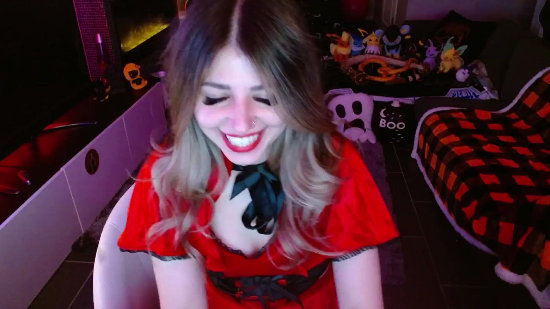 Gallery image thumbnail from Serafina's myfreecams stream on, 10/30/2024, 02:13 image 19 of 20
