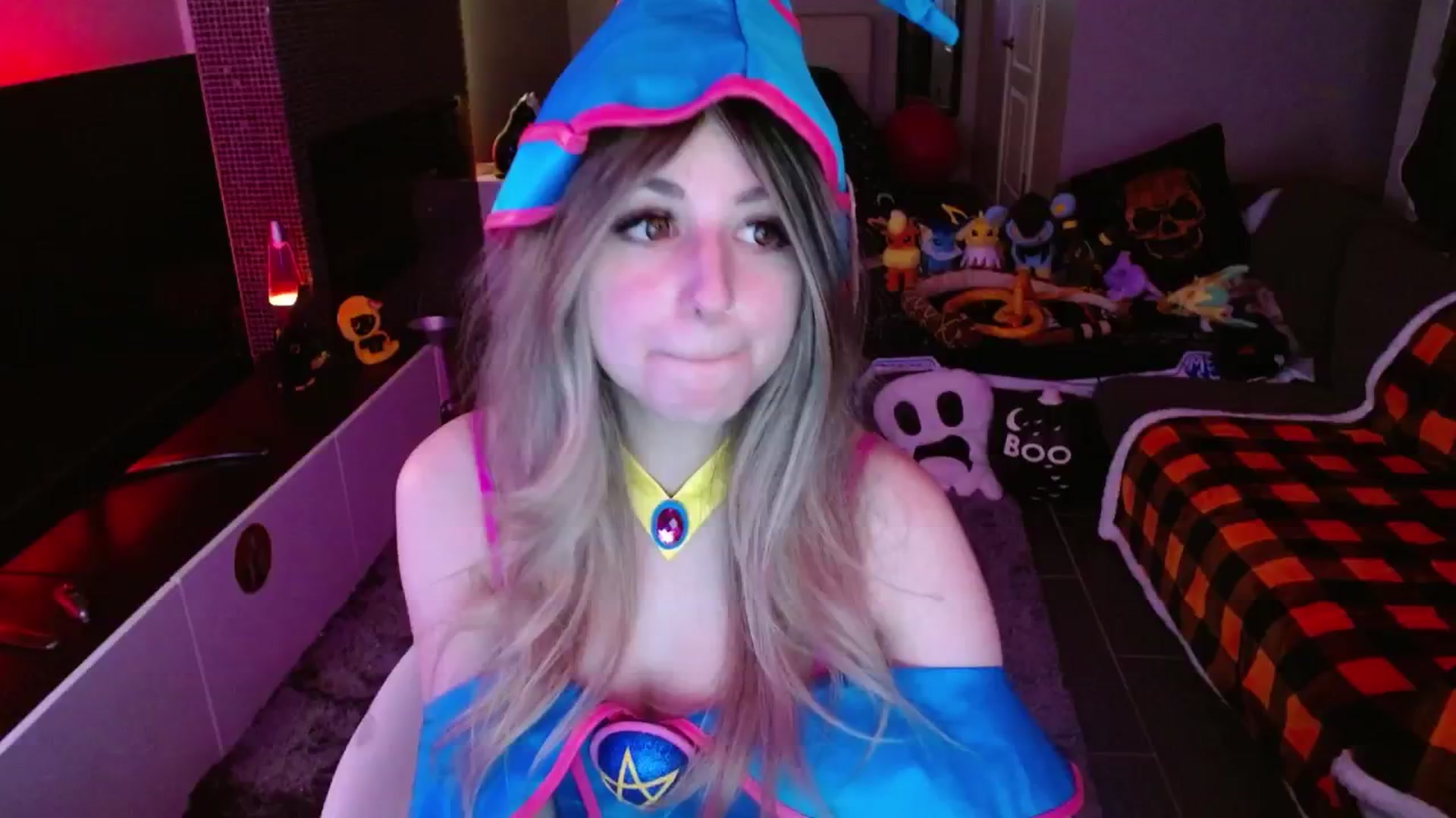 Gallery image thumbnail from Serafina's myfreecams stream on, 11/01/2024, 02:42 image 15 of 20