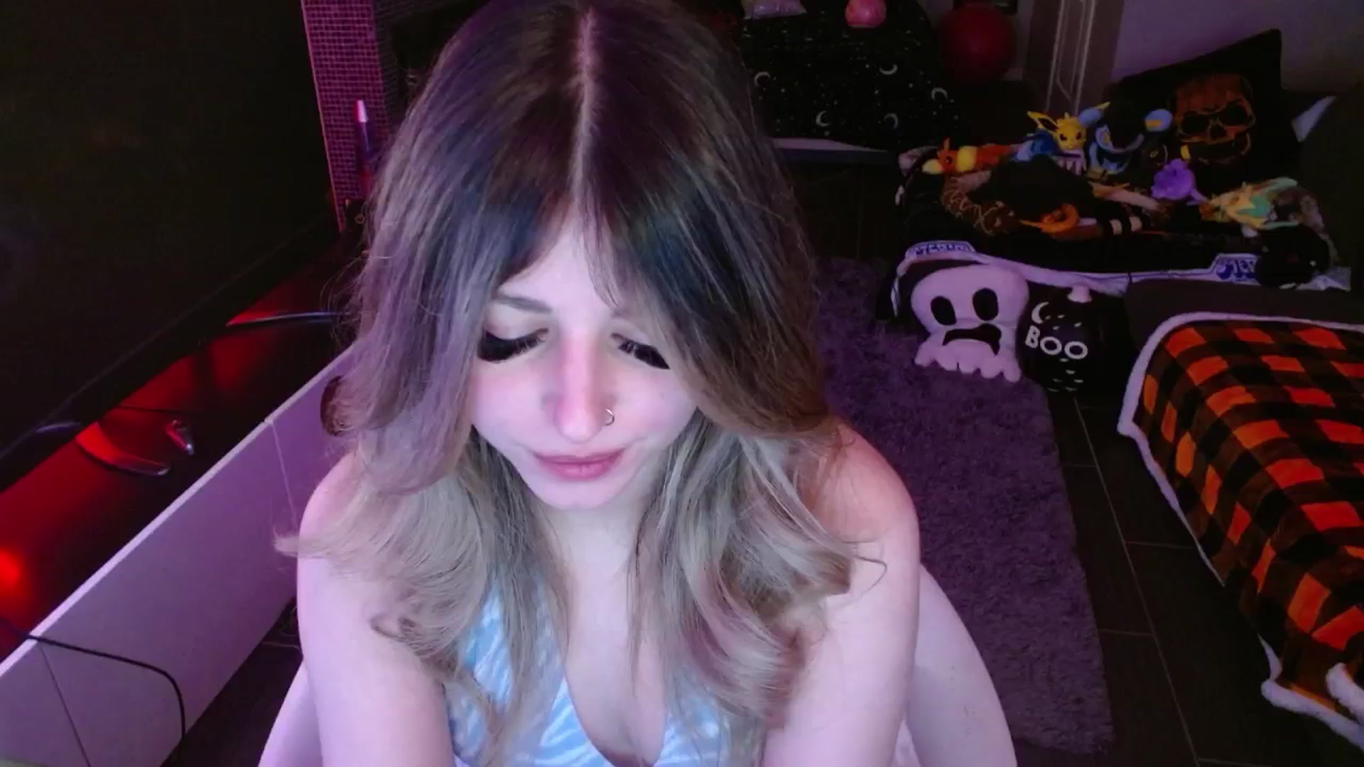 Gallery image thumbnail from Serafina's myfreecams stream on, 11/08/2024, 05:00 image 18 of 20