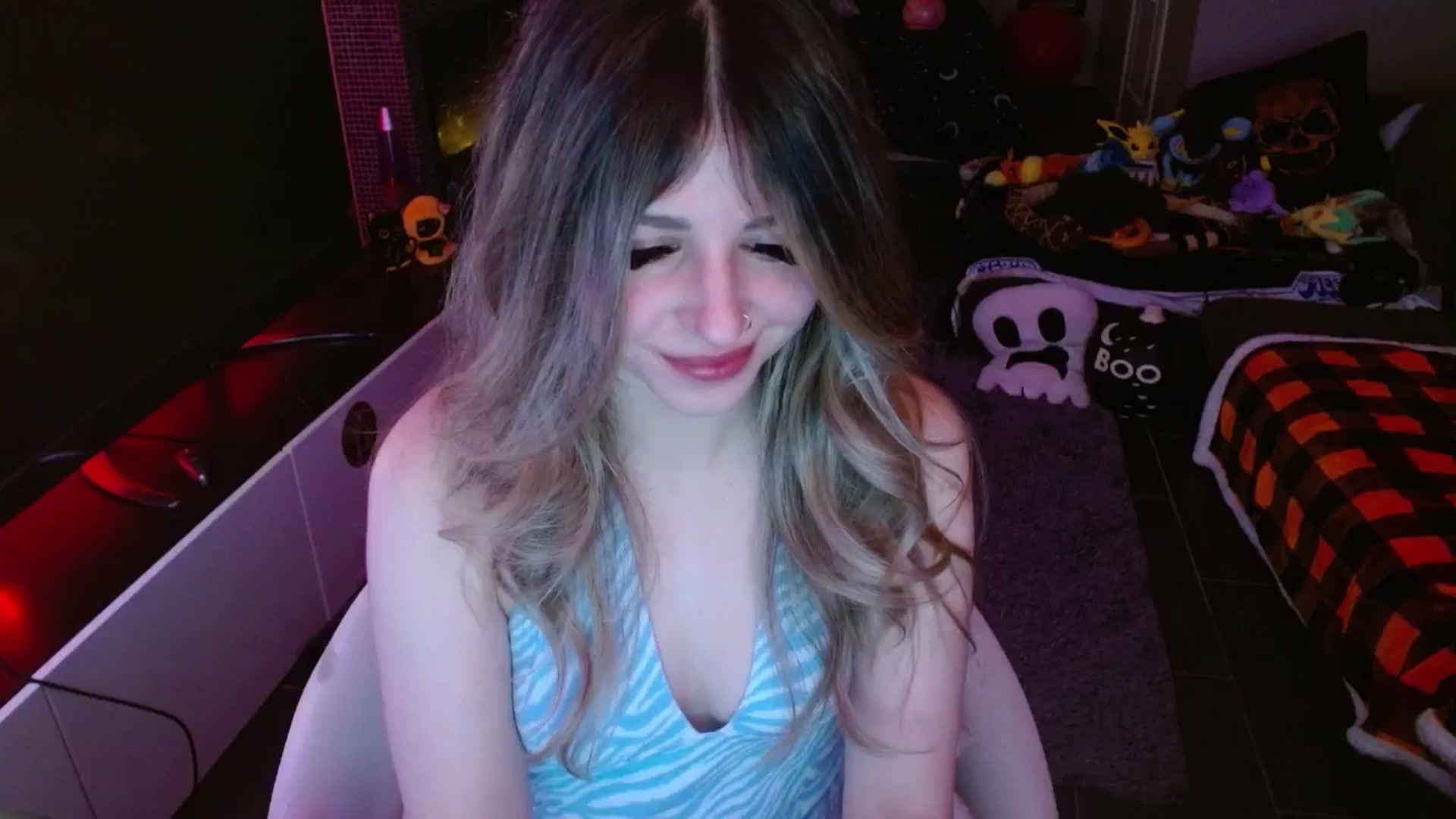 Gallery image thumbnail from Serafina's myfreecams stream on, 11/08/2024, 05:00 image 20 of 20