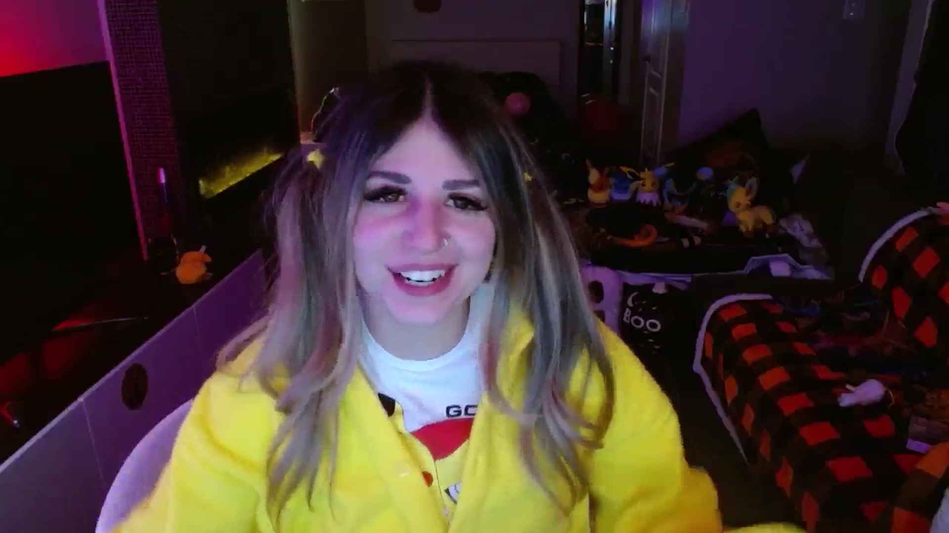 Gallery image thumbnail from Serafina's myfreecams stream on, 11/13/2024, 06:10 image 12 of 20