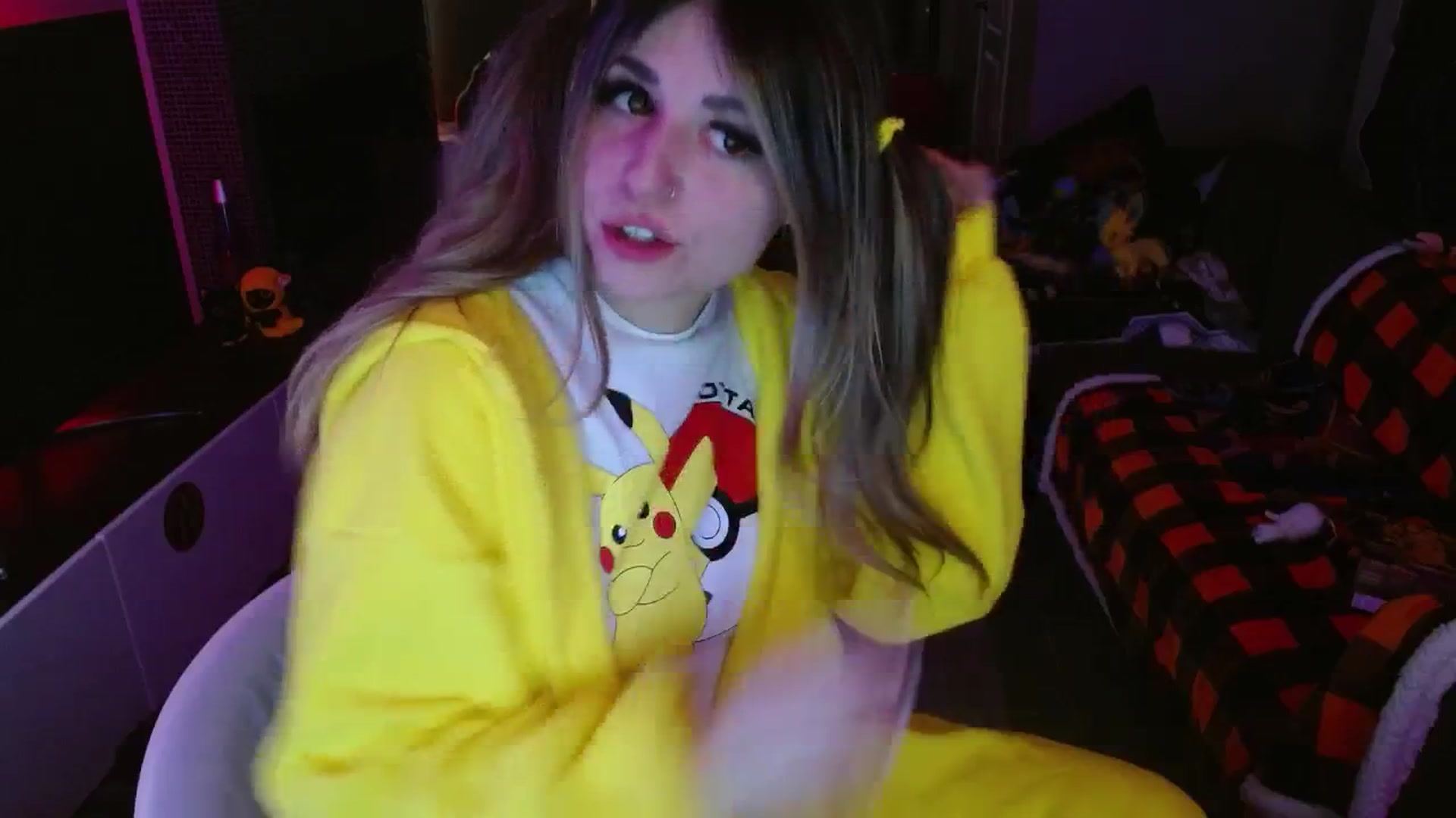 Gallery image thumbnail from Serafina's myfreecams stream on, 11/13/2024, 06:10 image 15 of 20