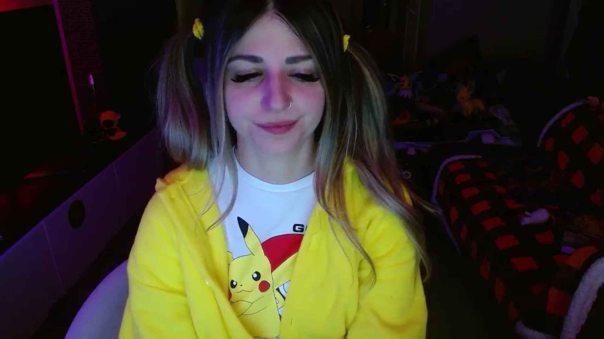 Gallery image thumbnail from Serafina's myfreecams stream on, 11/13/2024, 06:10 image 18 of 20