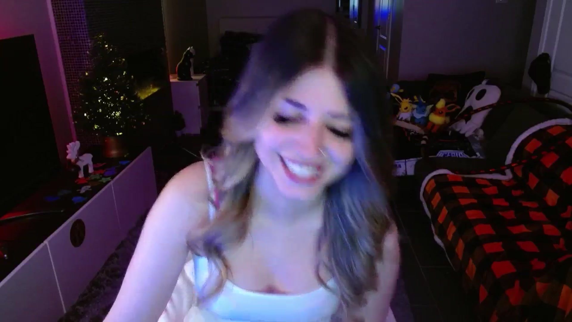 Gallery image thumbnail from Serafina's myfreecams stream on, 12/05/2024, 04:04 image 20 of 20