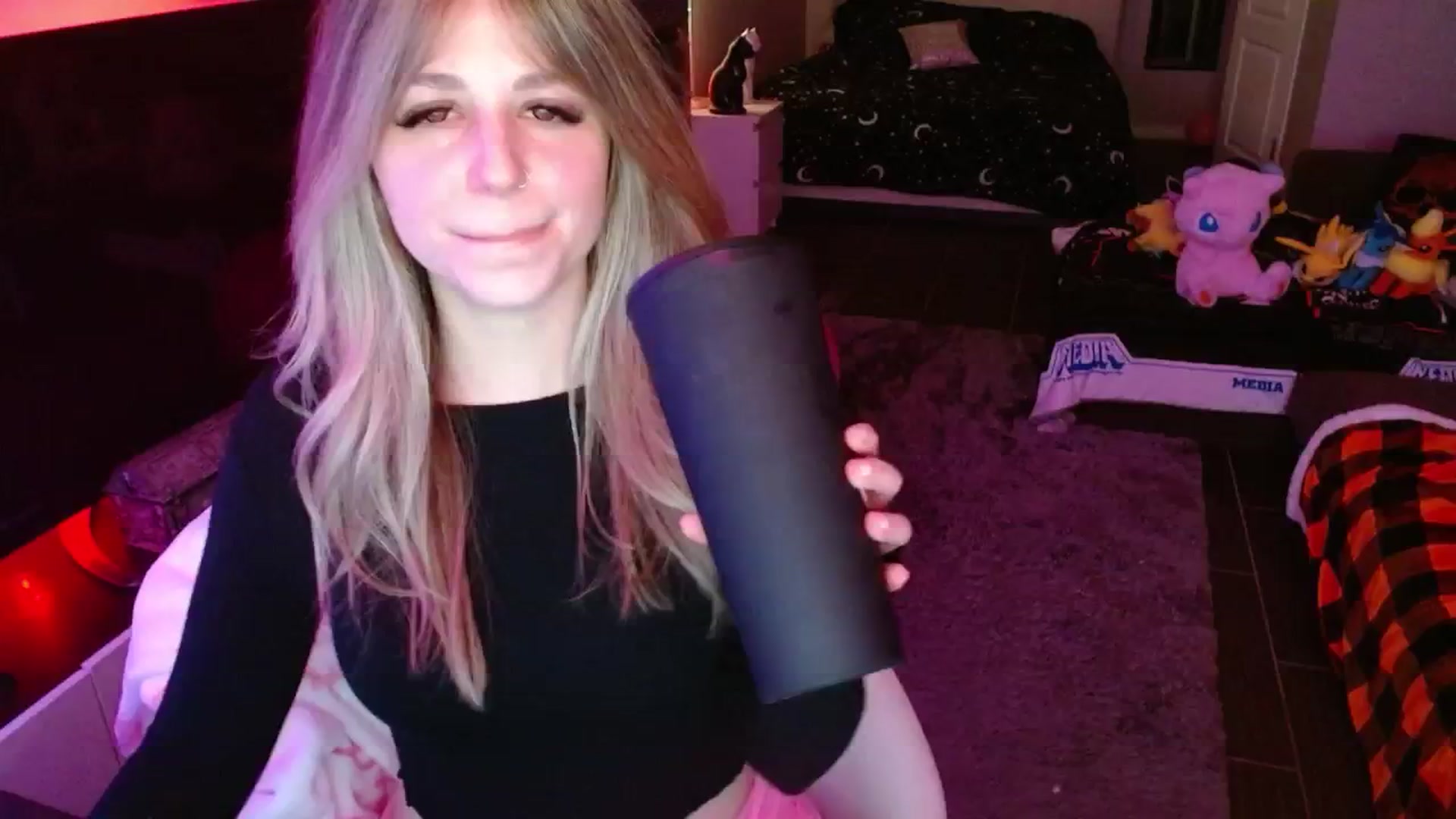 Gallery image thumbnail from Serafina's myfreecams stream on, 01/09/2025, 06:09 image 8 of 20