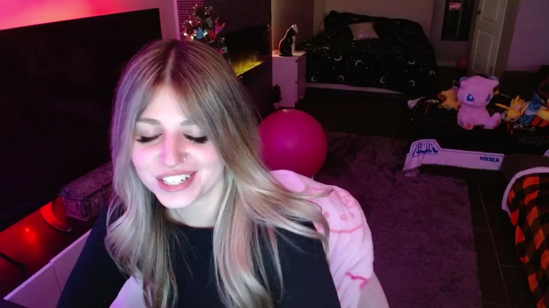 Gallery image thumbnail from Serafina's myfreecams stream on, 01/09/2025, 06:09 image 20 of 20