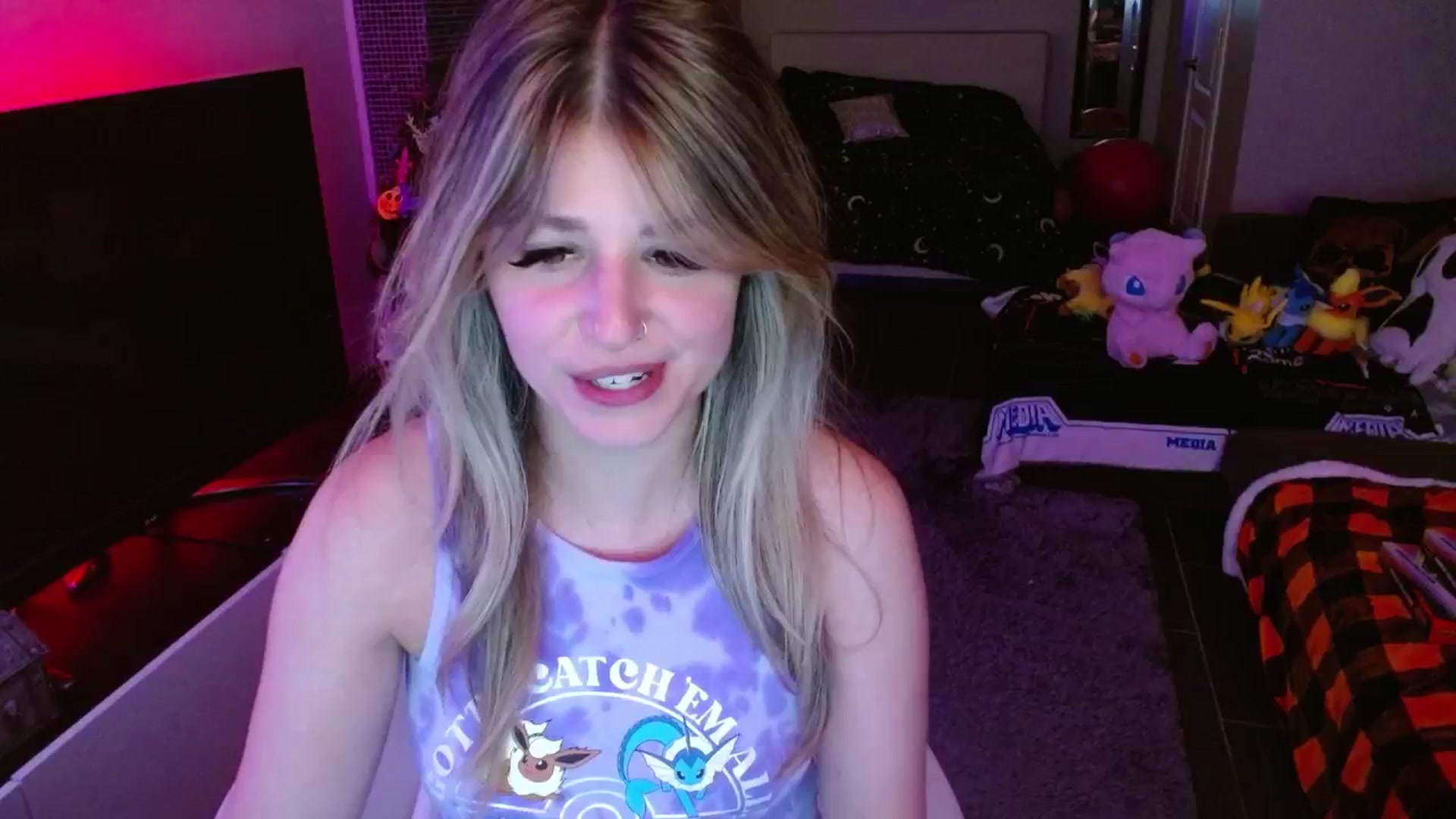 Gallery image thumbnail from Serafina's myfreecams stream on, 01/19/2025, 07:48 image 1 of 20