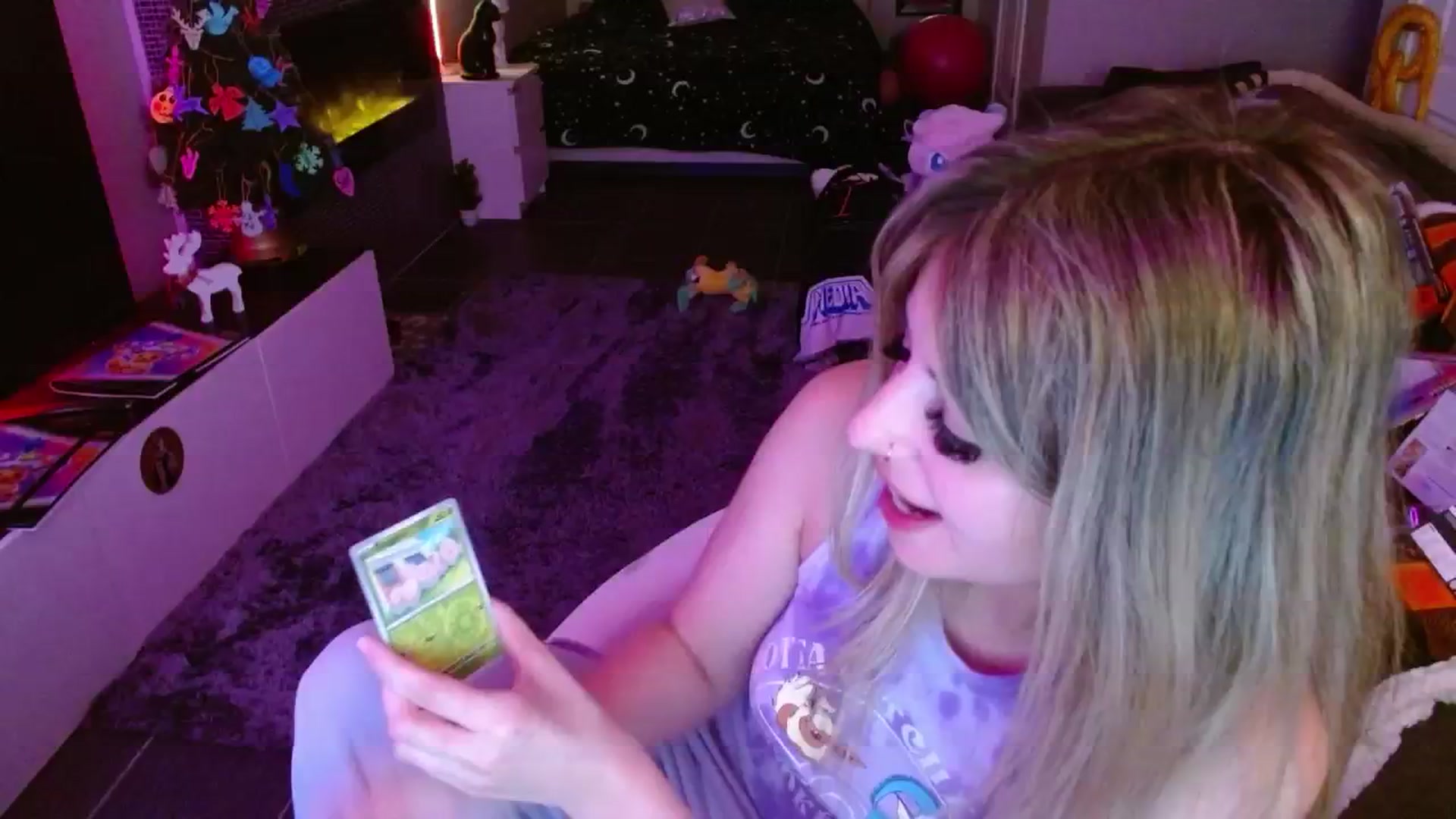 Gallery image thumbnail from Serafina's myfreecams stream on, 01/19/2025, 07:48 image 17 of 20