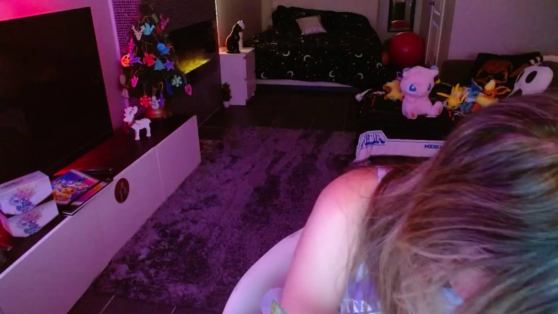 Gallery image thumbnail from Serafina's myfreecams stream on, 01/19/2025, 07:48 image 13 of 20