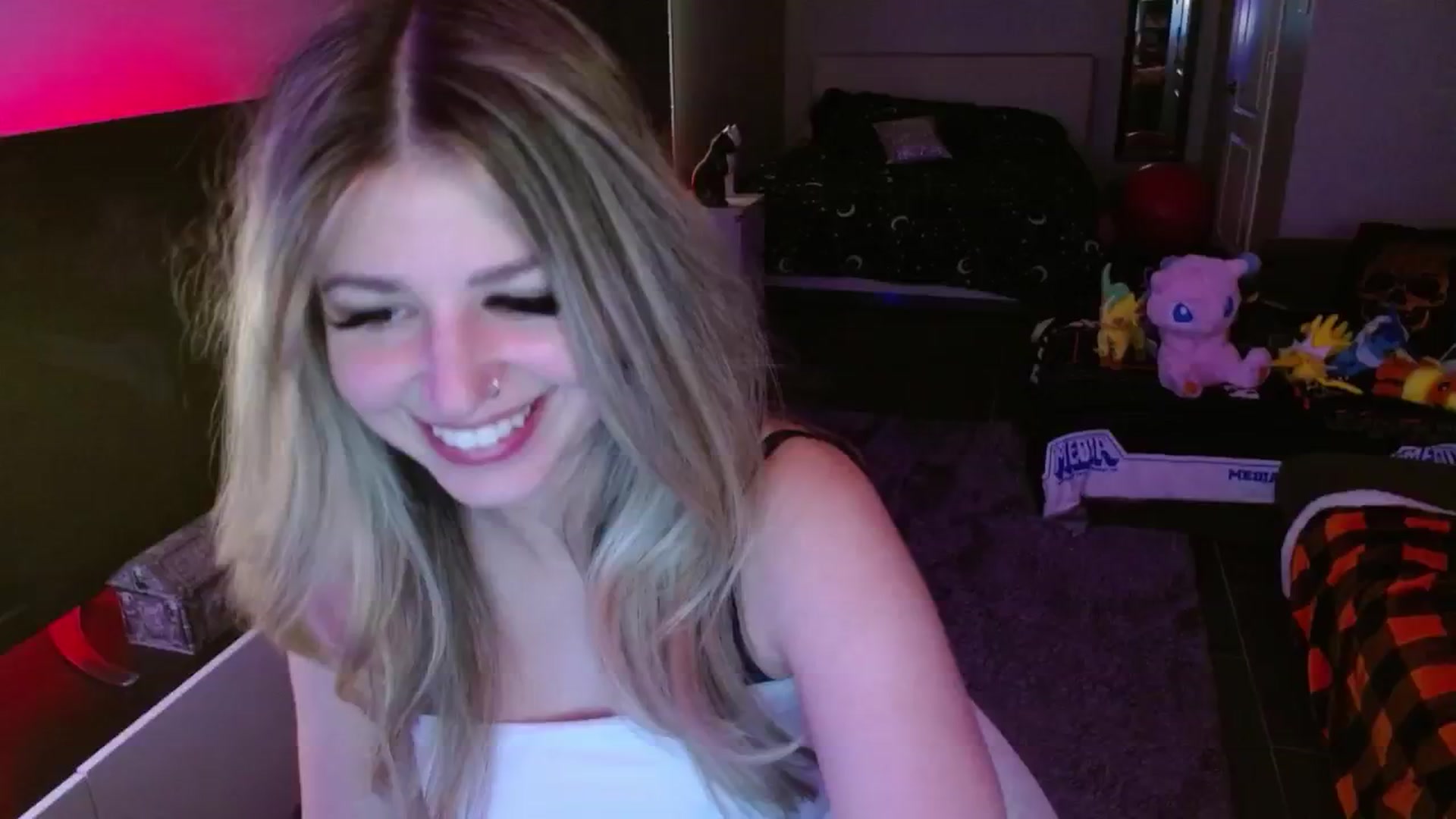 Gallery image thumbnail from Serafina's myfreecams stream on, 01/21/2025, 03:06 image 8 of 20