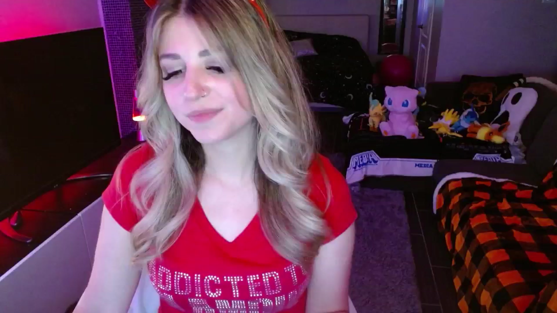 Gallery image thumbnail from Serafina's myfreecams stream on, 01/24/2025, 03:46 image 4 of 20