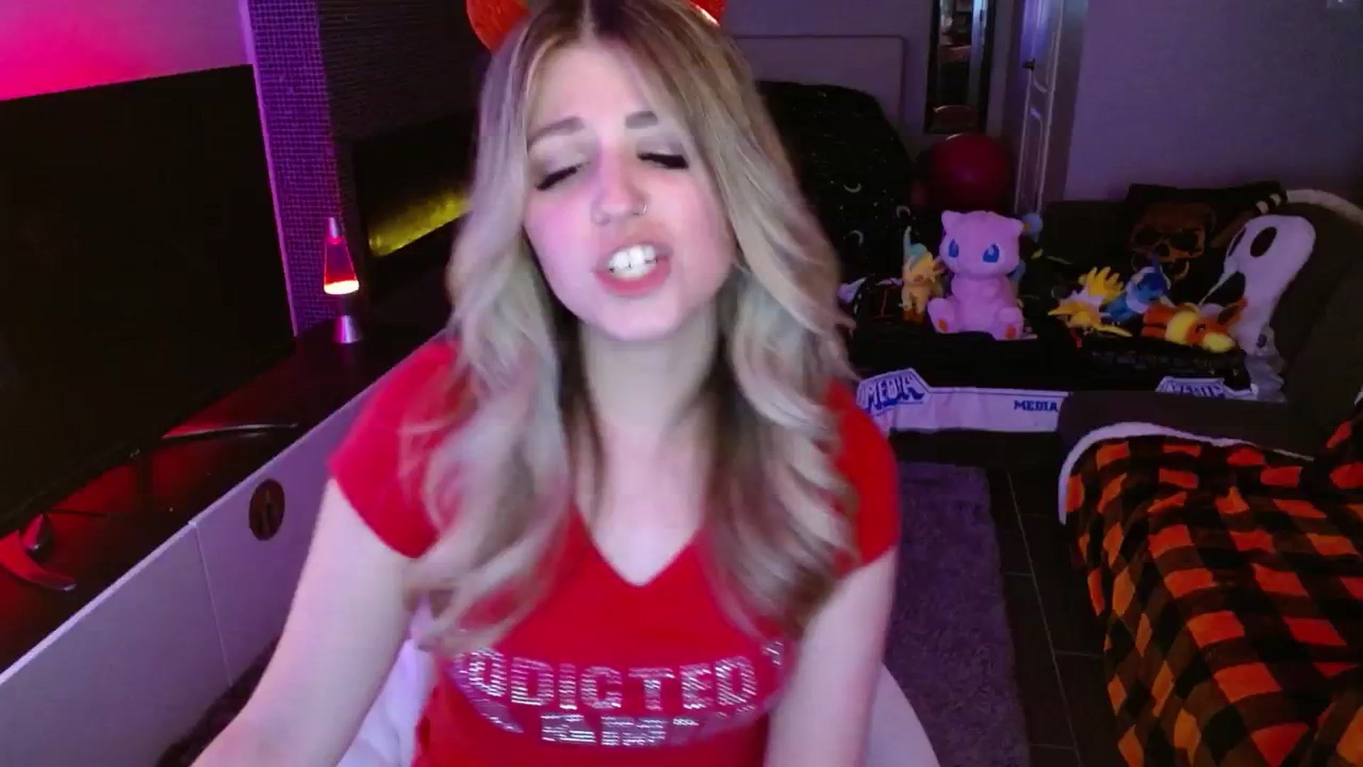 Gallery image thumbnail from Serafina's myfreecams stream on, 01/24/2025, 03:46 image 2 of 20