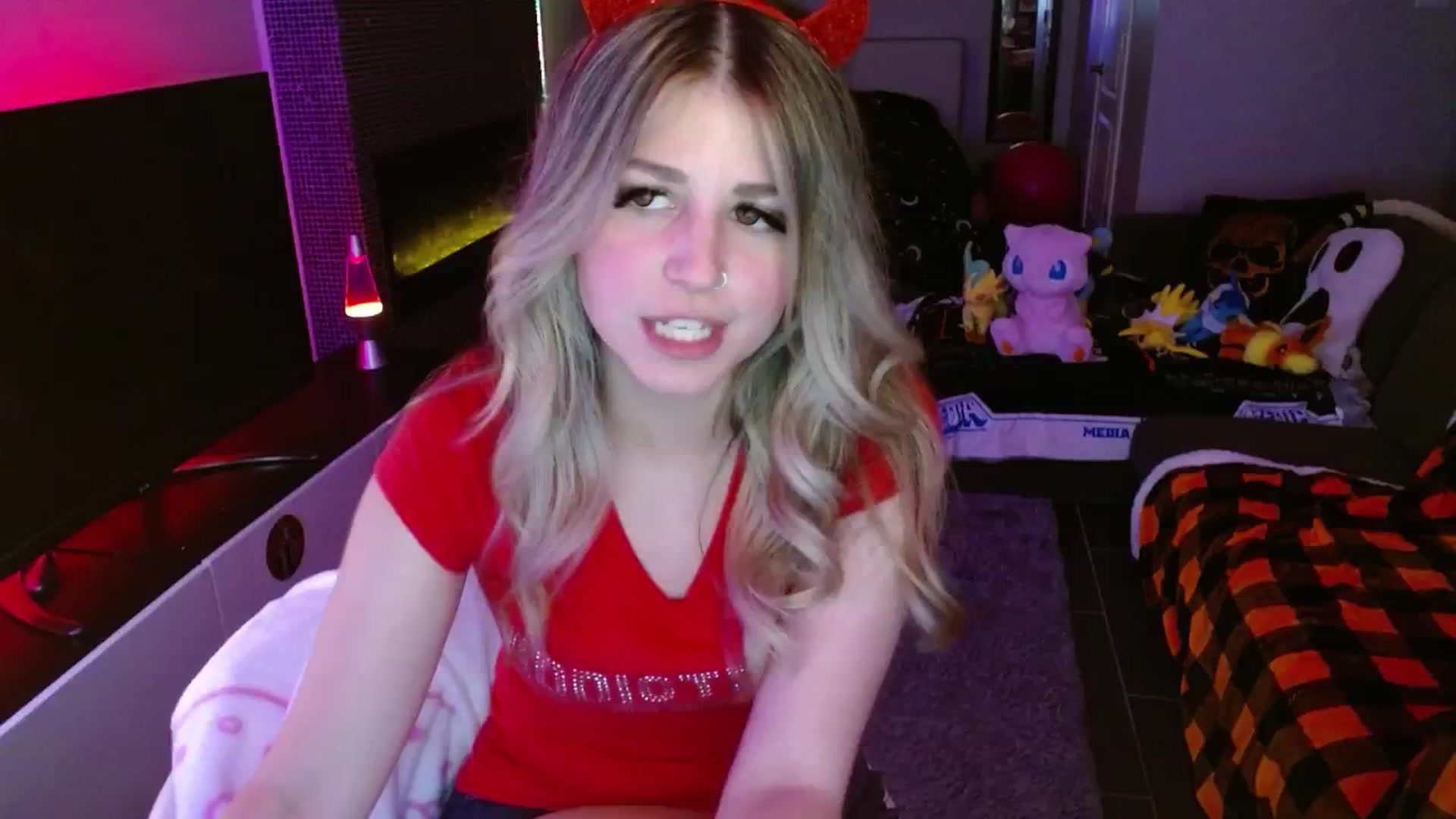 Gallery image thumbnail from Serafina's myfreecams stream on, 01/24/2025, 03:46 image 11 of 20