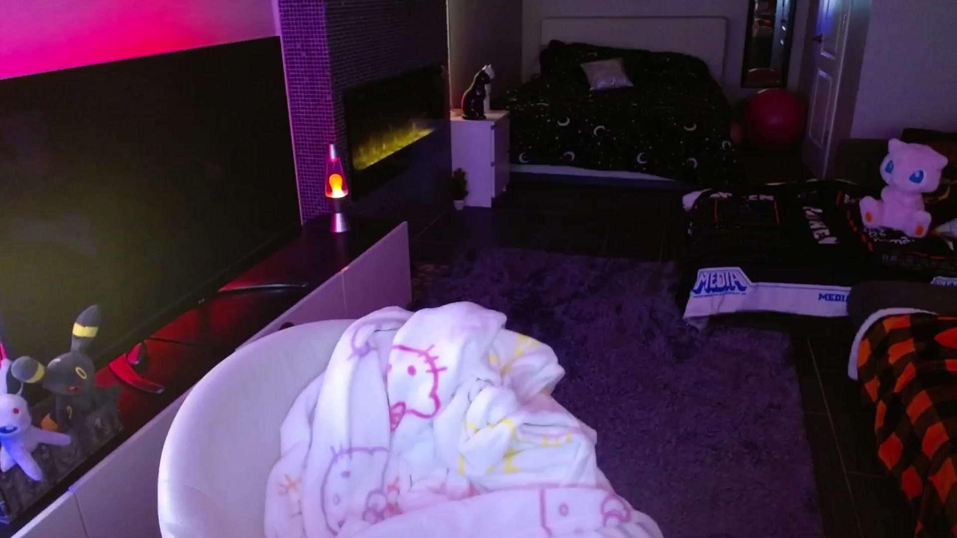 Gallery image thumbnail from Serafina's myfreecams stream on, 01/25/2025, 07:03 image 10 of 20