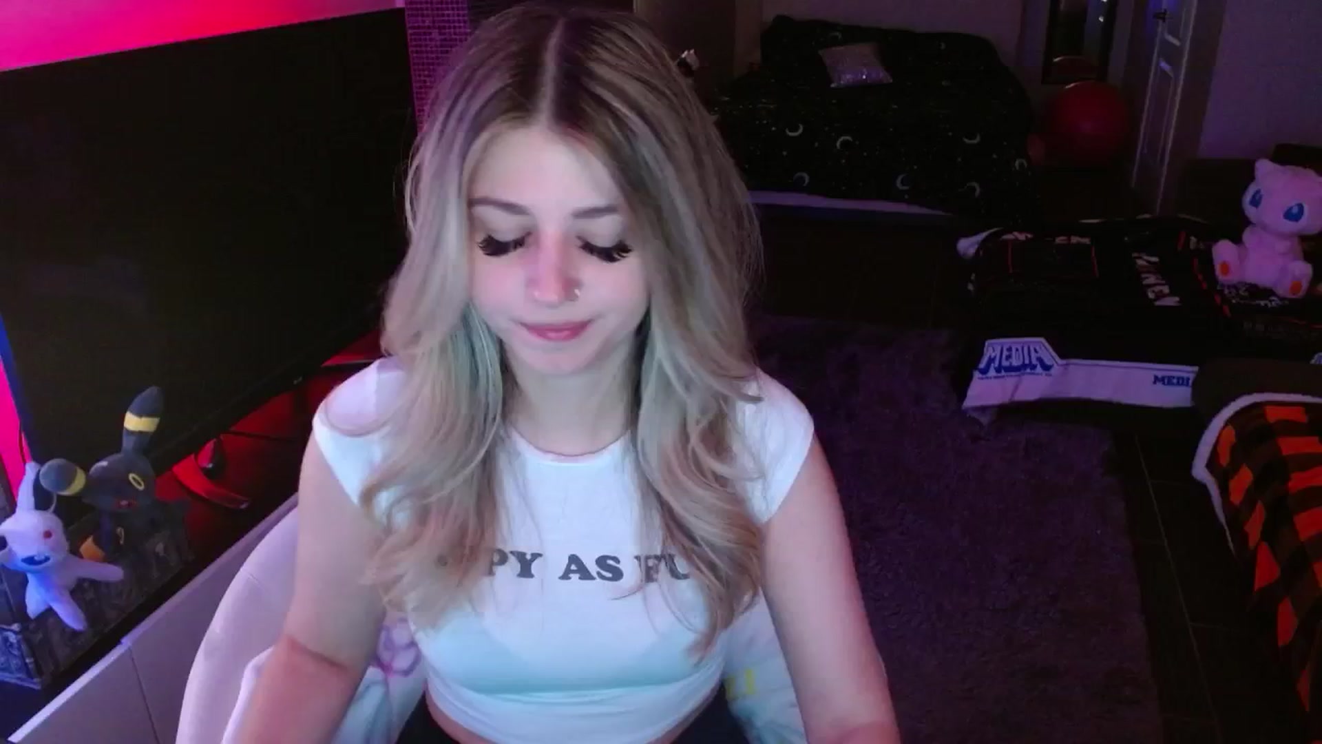 Gallery image thumbnail from Serafina's myfreecams stream on, 01/26/2025, 03:40 image 2 of 20