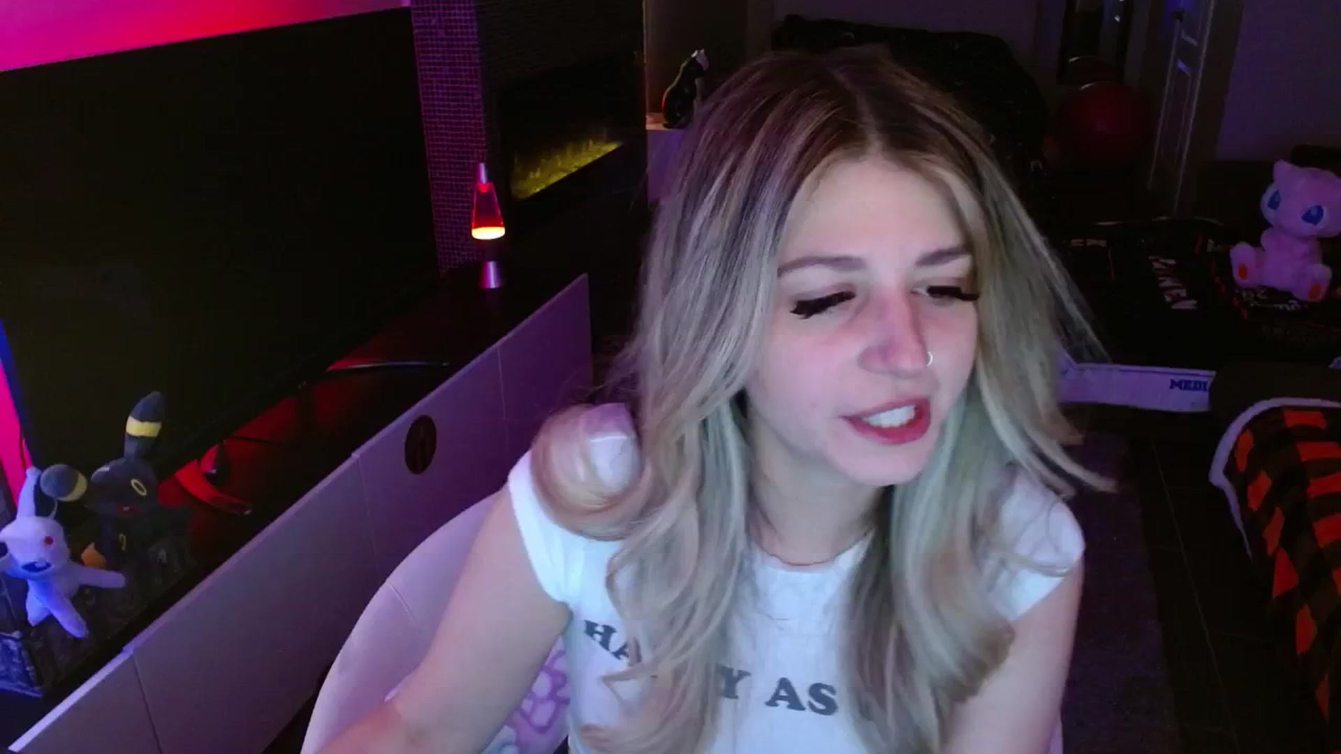 Gallery image thumbnail from Serafina's myfreecams stream on, 01/26/2025, 03:40 image 13 of 20