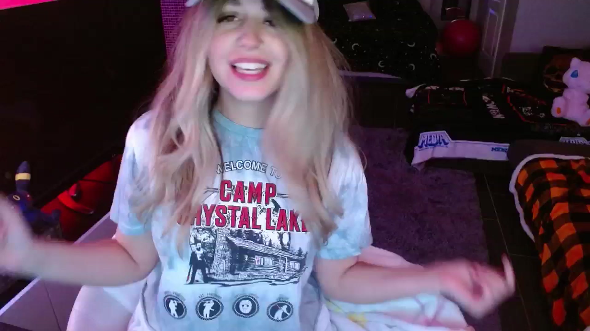 Gallery image thumbnail from Serafina's myfreecams stream on, 01/27/2025, 05:42 image 15 of 20