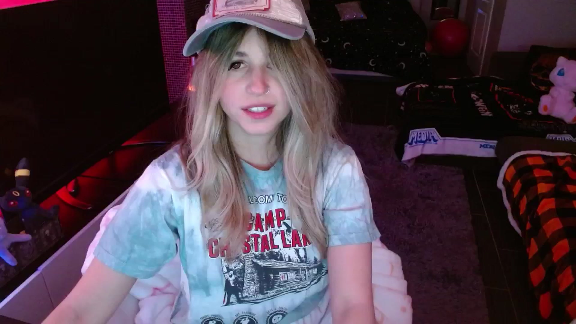 Gallery image thumbnail from Serafina's myfreecams stream on, 01/27/2025, 05:42 image 13 of 20