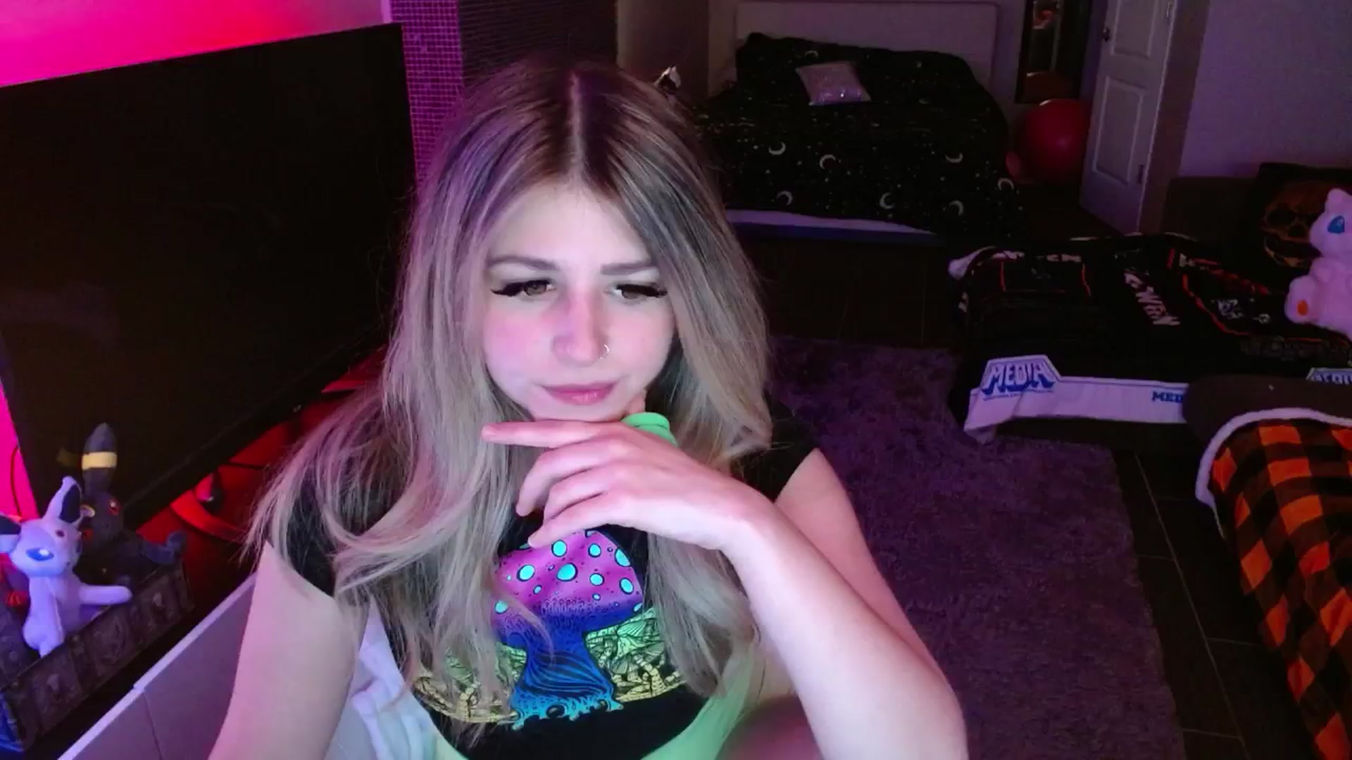 Gallery image thumbnail from Serafina's myfreecams stream on, 01/29/2025, 04:51 image 16 of 20