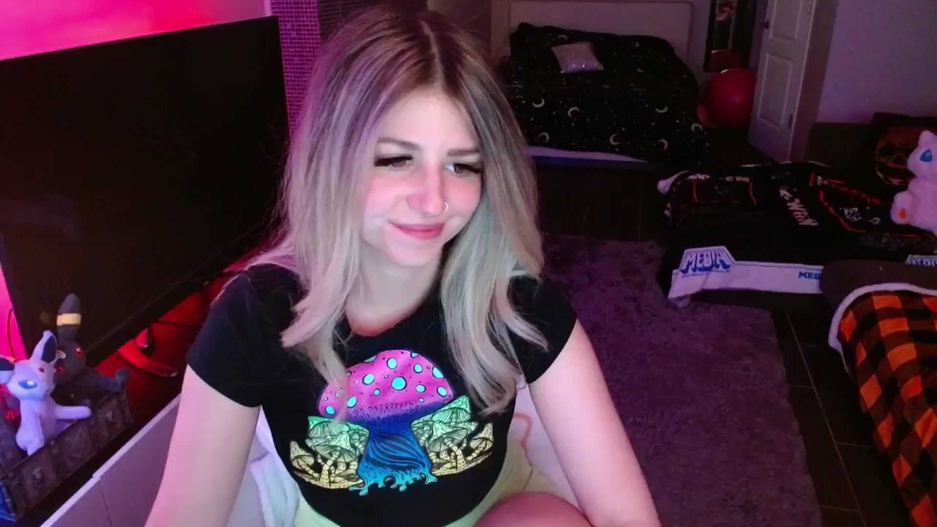 Gallery image thumbnail from Serafina's myfreecams stream on, 01/29/2025, 04:51 image 7 of 20