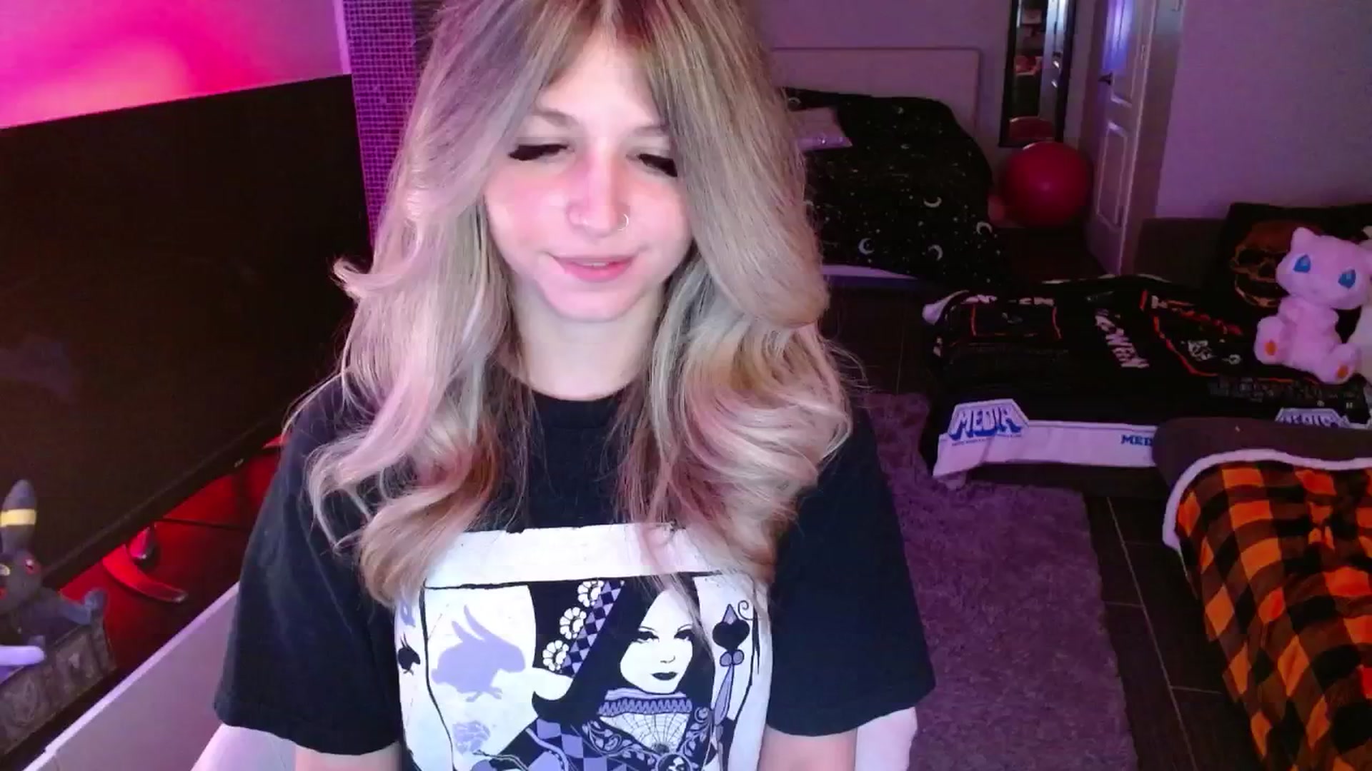 Gallery image thumbnail from Serafina's myfreecams stream on, 01/30/2025, 04:47 image 10 of 20