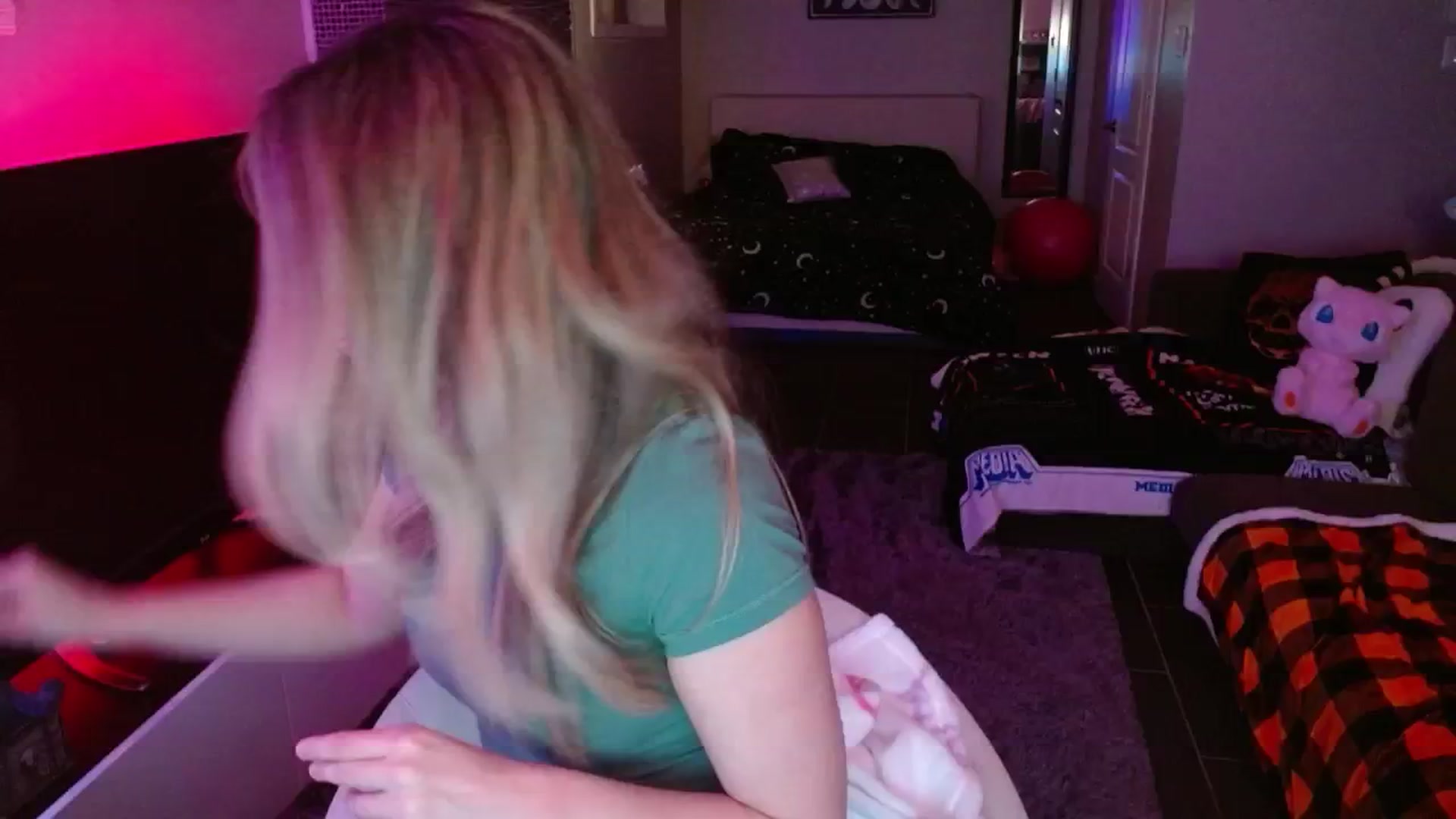 Gallery image thumbnail from Serafina's myfreecams stream on, 01/31/2025, 04:35 image 18 of 20