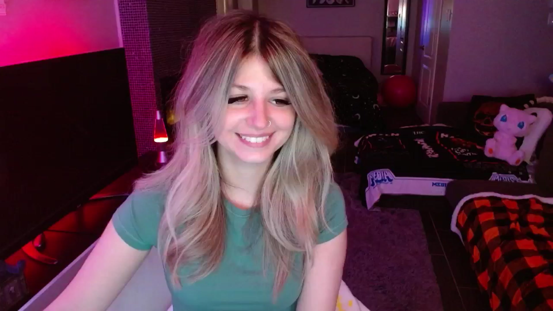 Gallery image thumbnail from Serafina's myfreecams stream on, 01/31/2025, 04:35 image 8 of 20