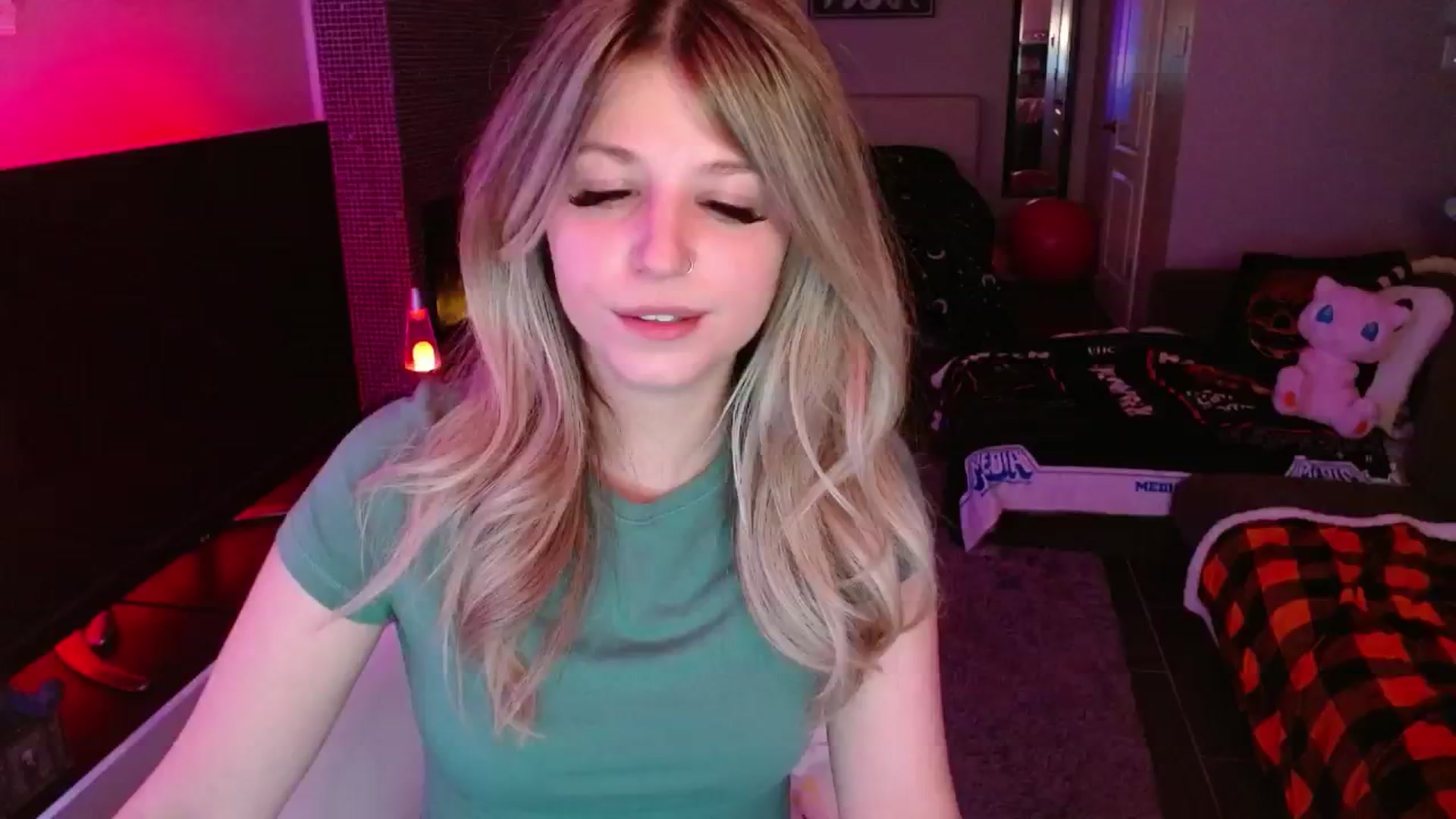 Gallery image thumbnail from Serafina's myfreecams stream on, 01/31/2025, 04:35 image 20 of 20