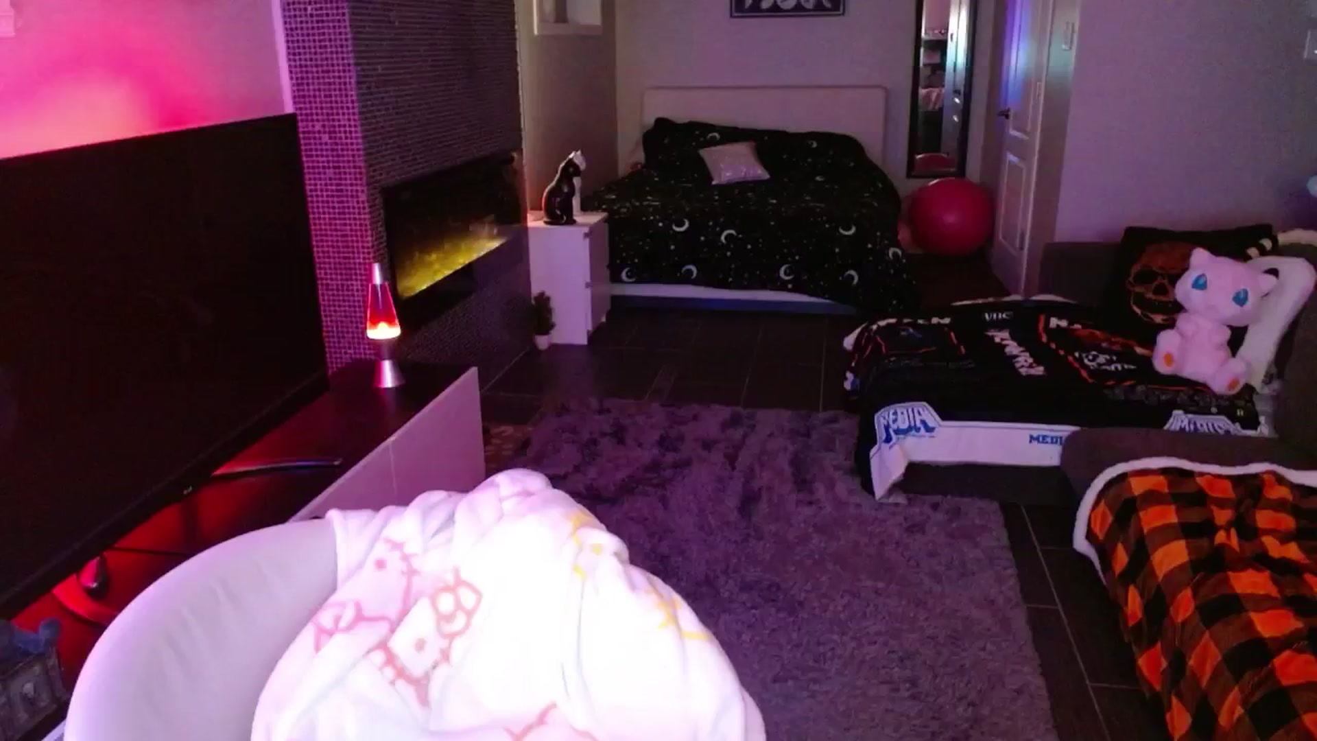 Gallery image thumbnail from Serafina's myfreecams stream on, 01/31/2025, 04:35 image 10 of 20