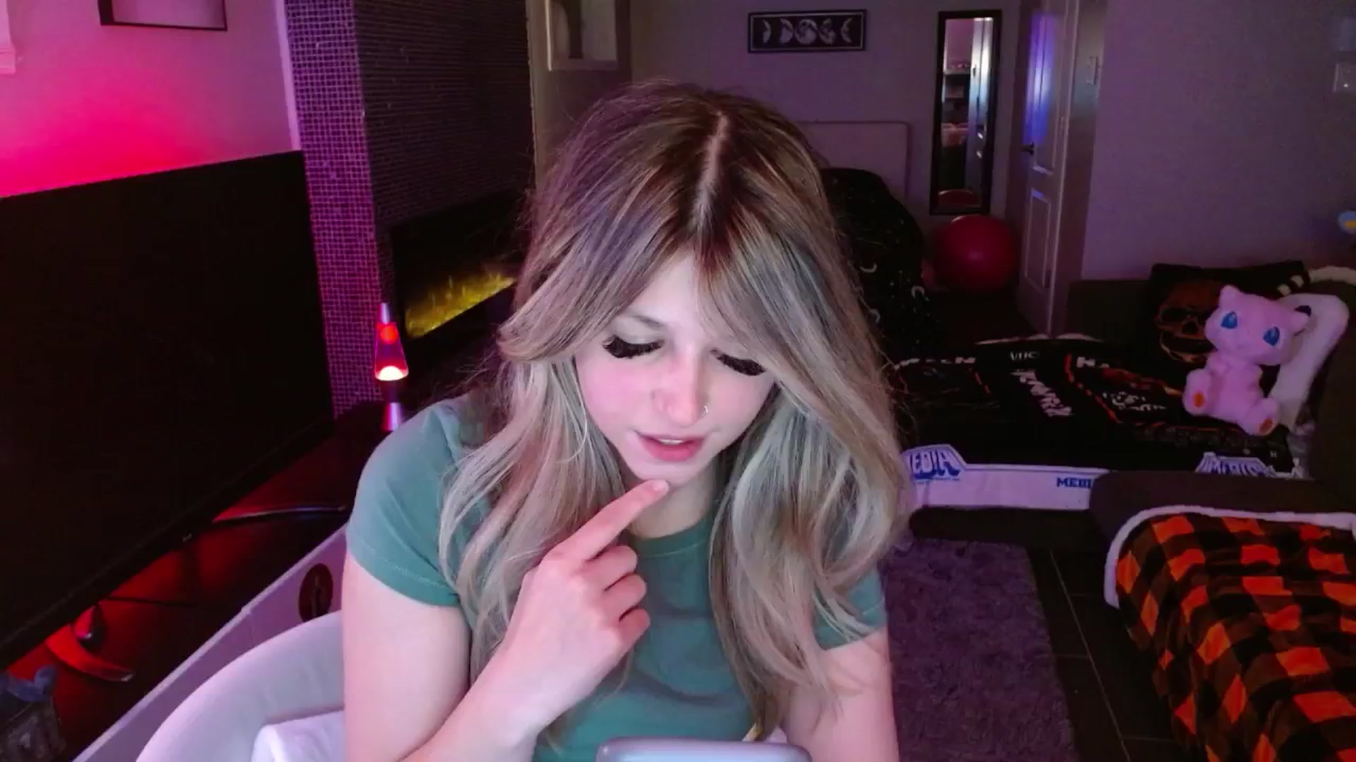 Gallery image thumbnail from Serafina's myfreecams stream on, 01/31/2025, 06:15 image 20 of 20
