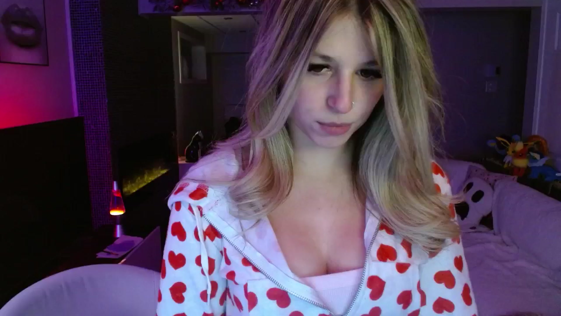 Gallery image thumbnail from Serafina's myfreecams stream on, 02/02/2025, 04:47 image 20 of 20