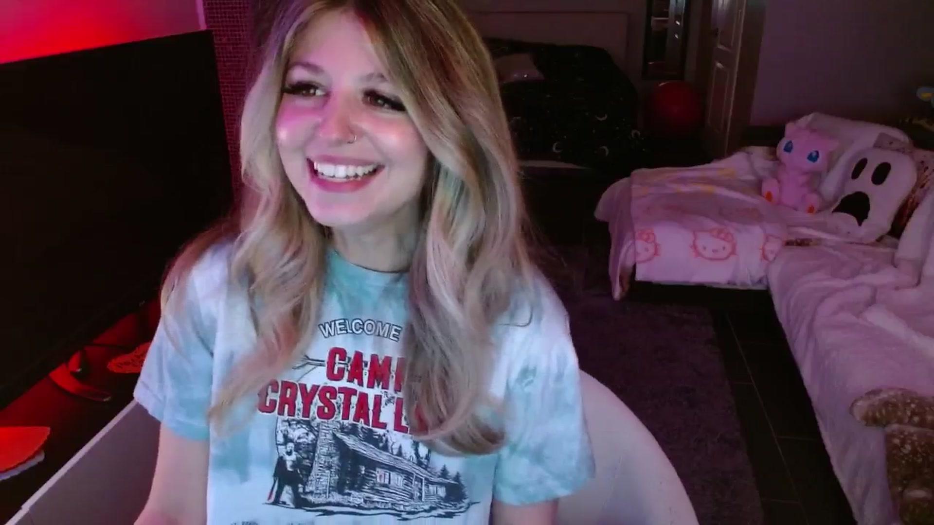 Gallery image thumbnail from Serafina's myfreecams stream on, 02/05/2025, 06:50 image 5 of 20