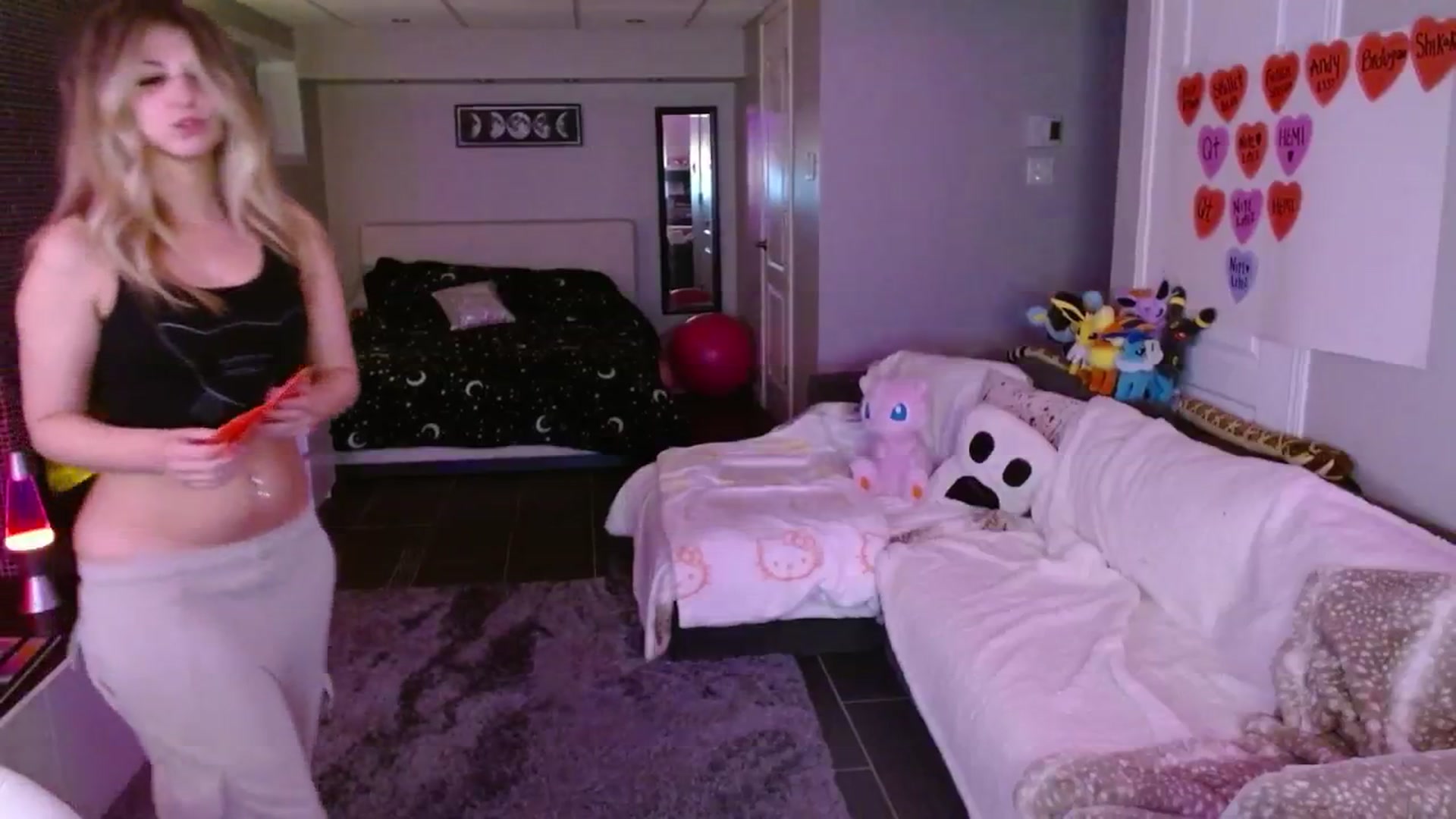 Gallery image thumbnail from Serafina's myfreecams stream on, 02/06/2025, 06:09 image 10 of 20