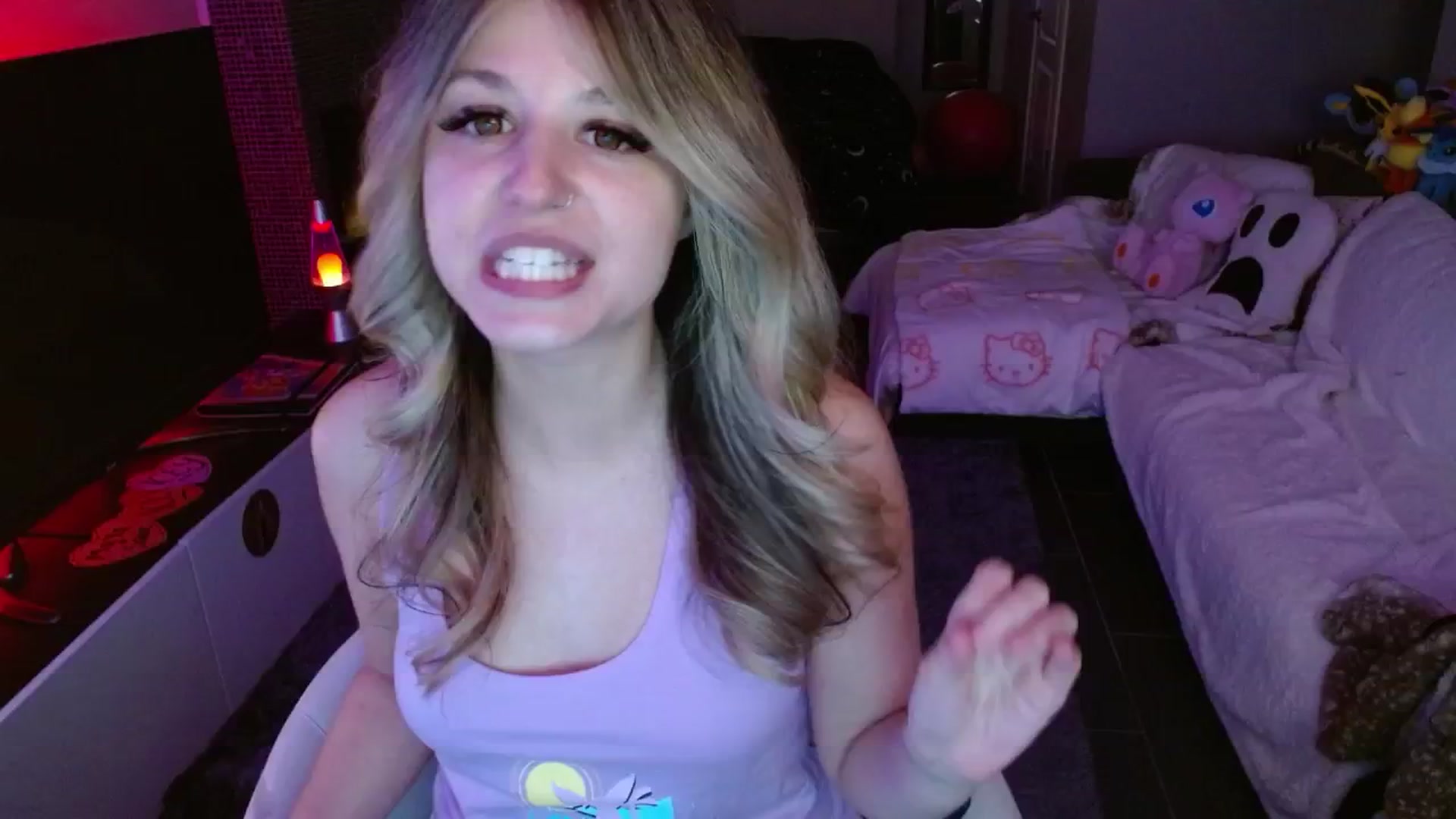 Gallery image thumbnail from Serafina's myfreecams stream on, 02/07/2025, 06:27 image 2 of 20