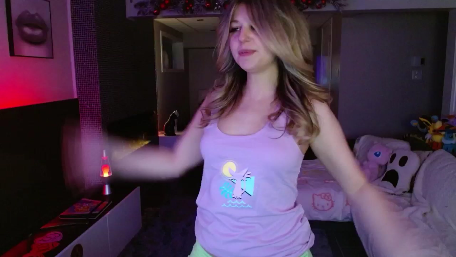 Gallery image thumbnail from Serafina's myfreecams stream on, 02/07/2025, 06:27 image 18 of 20