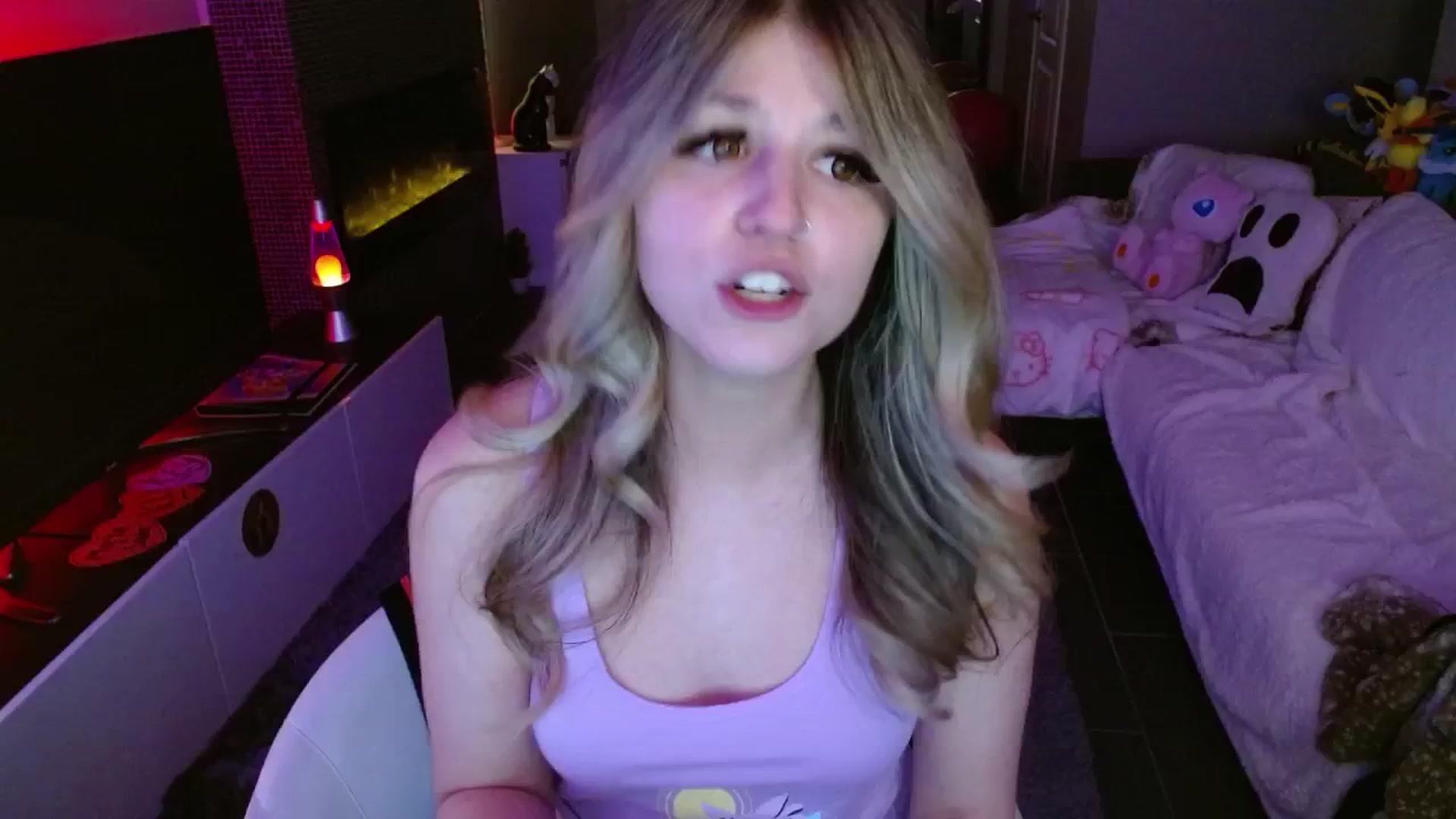 Gallery image thumbnail from Serafina's myfreecams stream on, 02/07/2025, 06:27 image 4 of 20