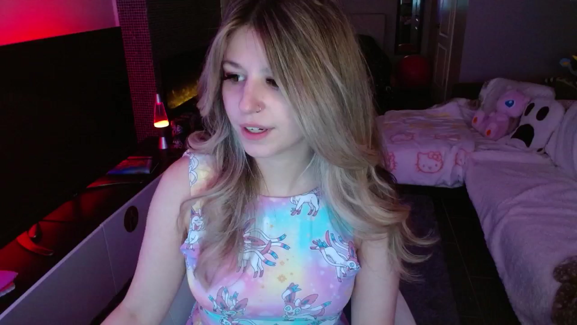 Gallery image thumbnail from Serafina's myfreecams stream on, 02/08/2025, 04:57 image 20 of 20