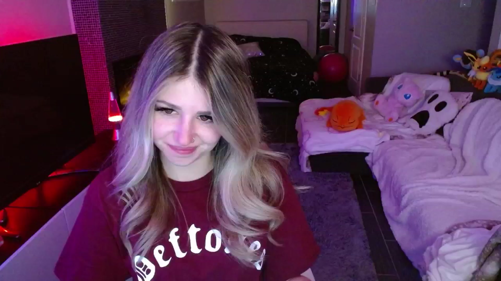 Gallery image thumbnail from Serafina's myfreecams stream on, 02/19/2025, 03:17 image 17 of 20