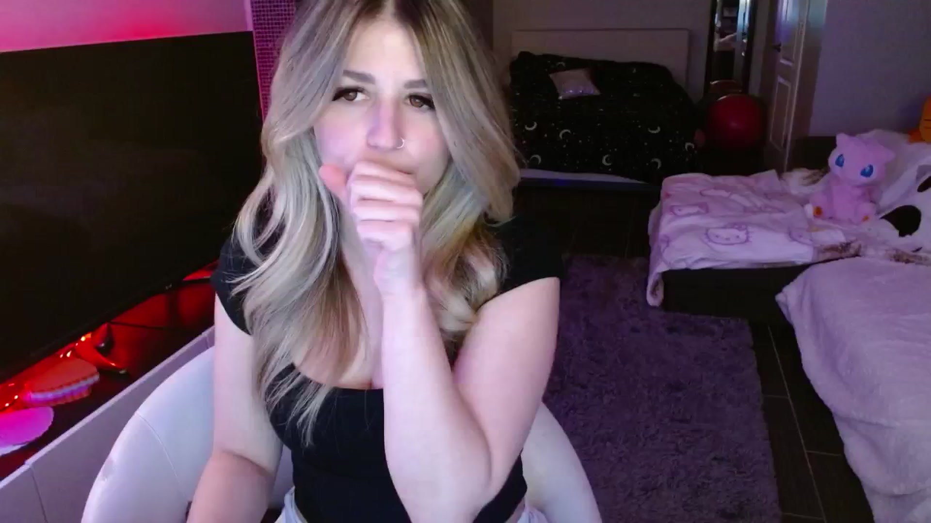 Gallery image thumbnail from Serafina's myfreecams stream on, 02/24/2025, 04:57 image 4 of 20