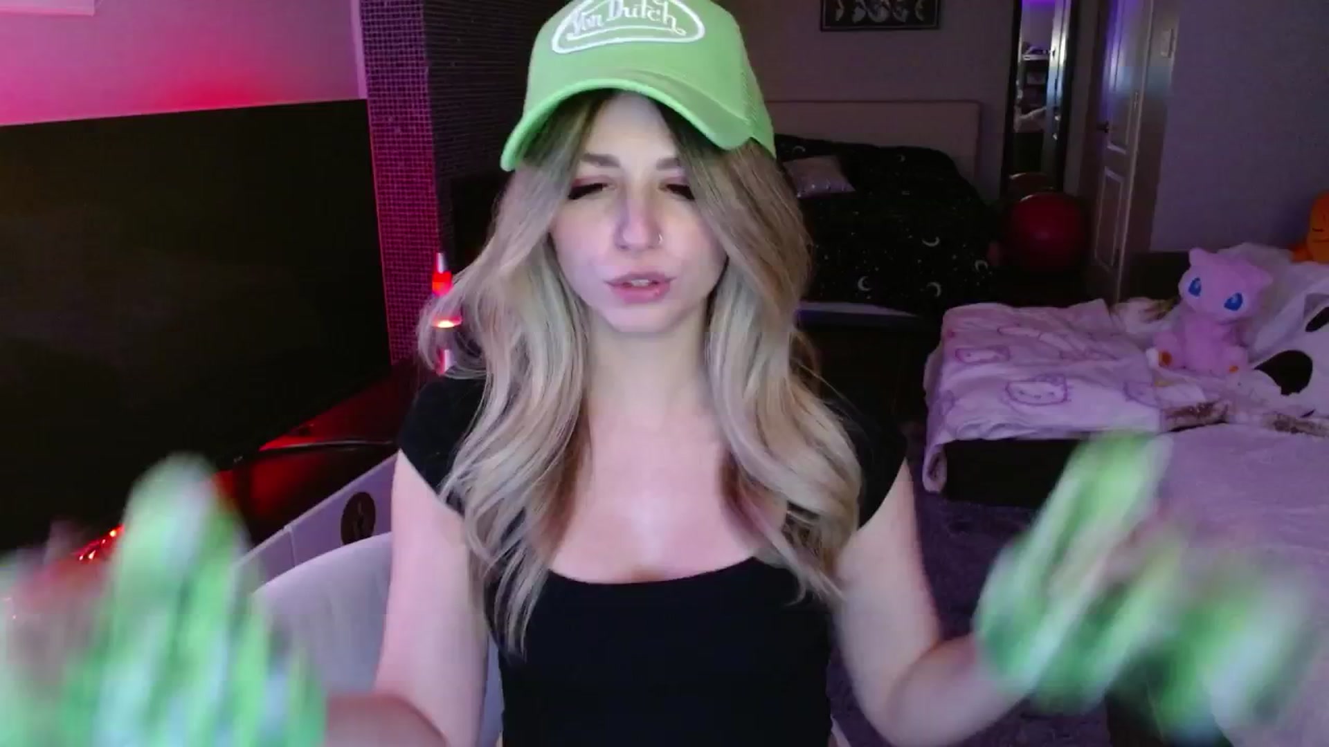 Gallery image thumbnail from Serafina's myfreecams stream on, 02/24/2025, 04:57 image 7 of 20