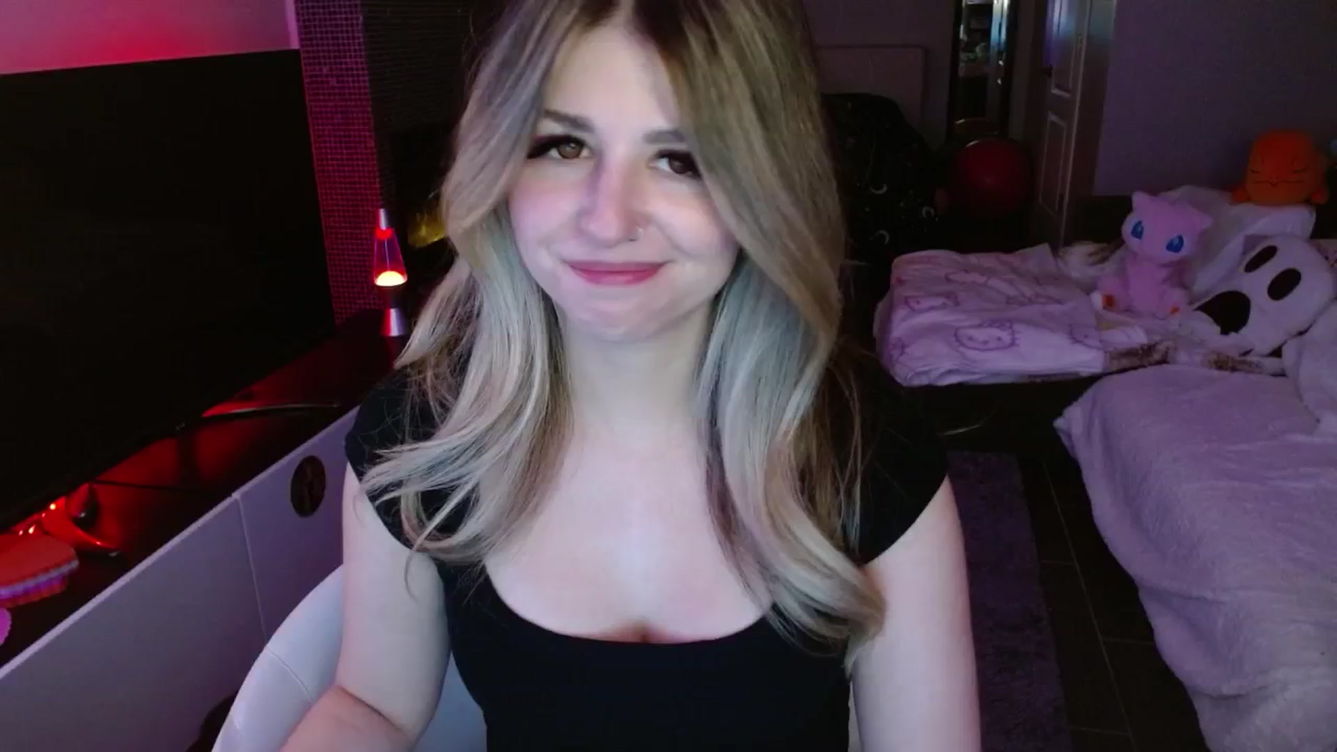 Gallery image thumbnail from Serafina's myfreecams stream on, 02/24/2025, 04:57 image 19 of 20