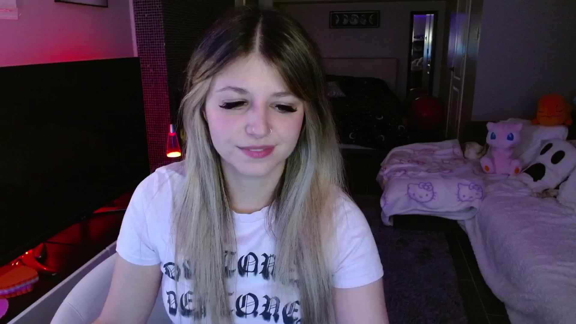 Gallery image thumbnail from Serafina's myfreecams stream on, 02/26/2025, 04:22 image 5 of 20