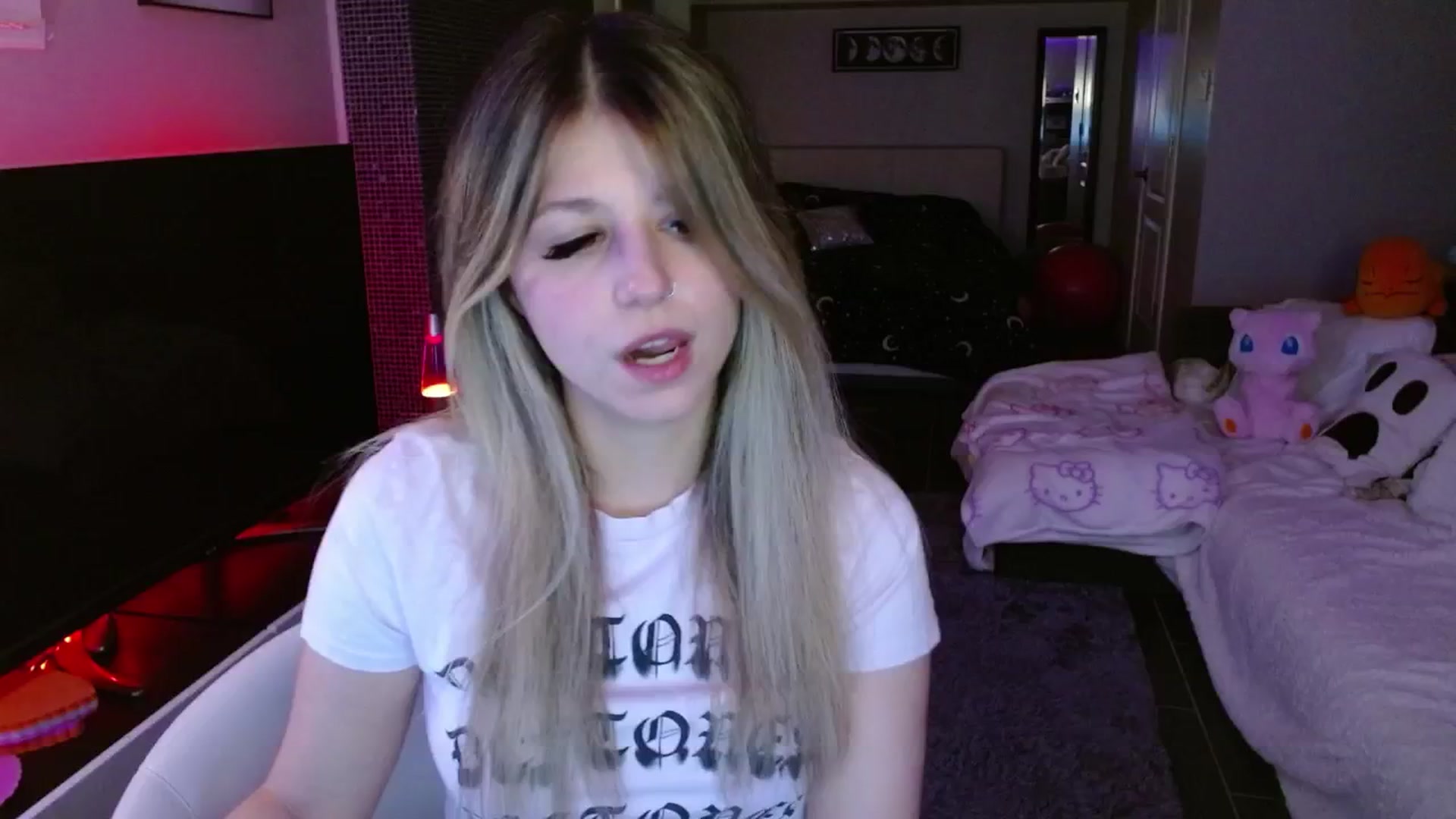 Gallery image thumbnail from Serafina's myfreecams stream on, 02/26/2025, 04:22 image 2 of 20