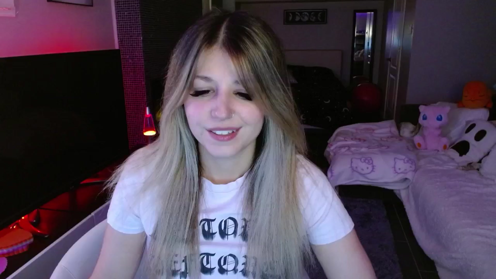 Gallery image thumbnail from Serafina's myfreecams stream on, 02/26/2025, 04:22 image 1 of 20