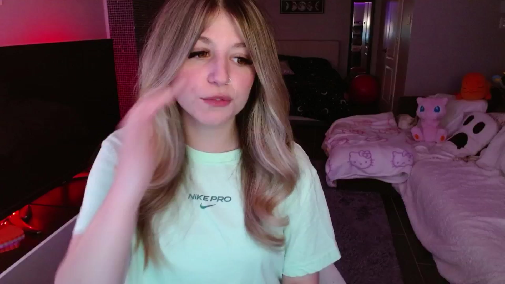 Gallery image thumbnail from Serafina's myfreecams stream on, 02/27/2025, 04:55 image 10 of 20